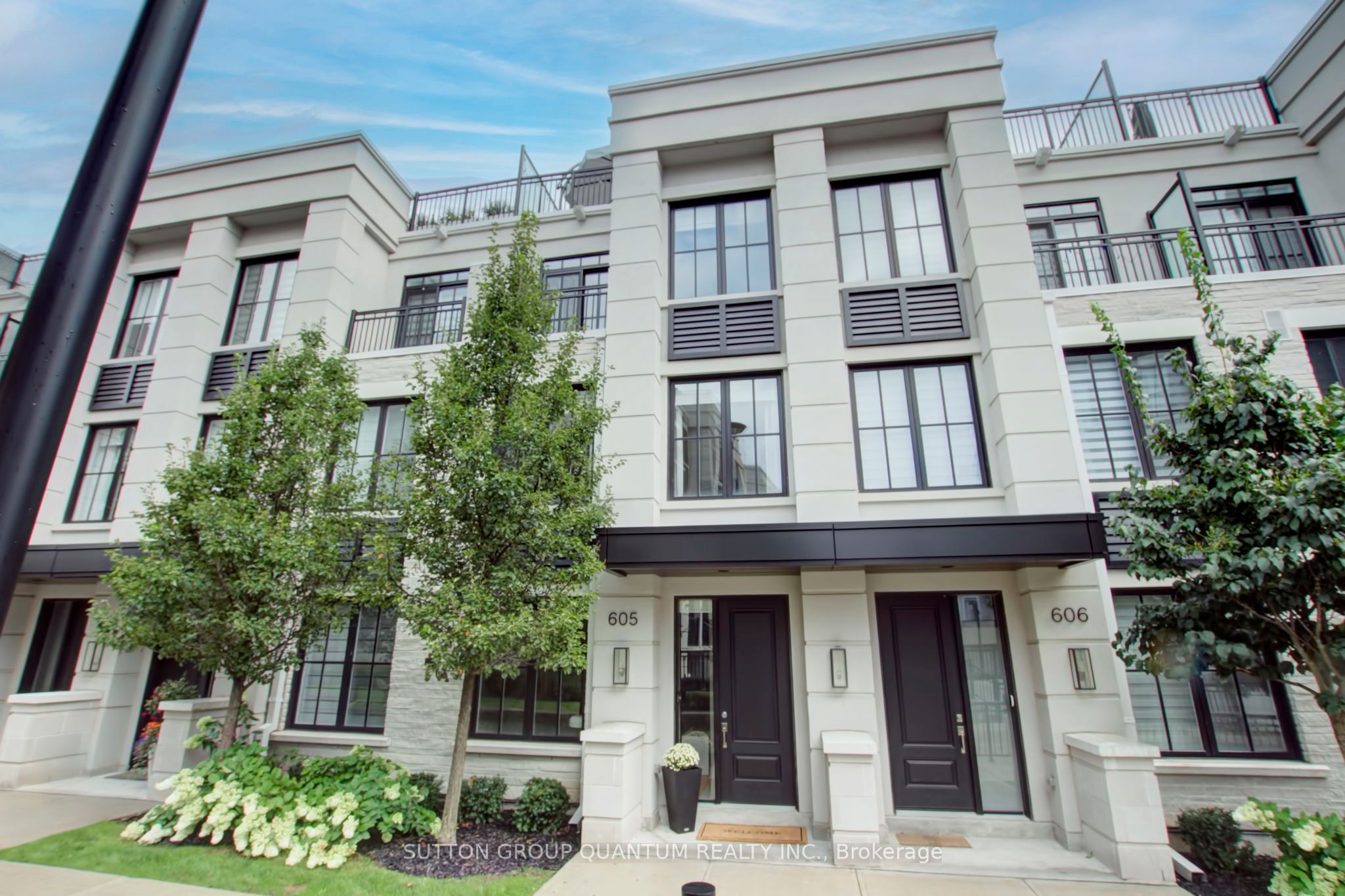 1190 Cawthra Road, #605