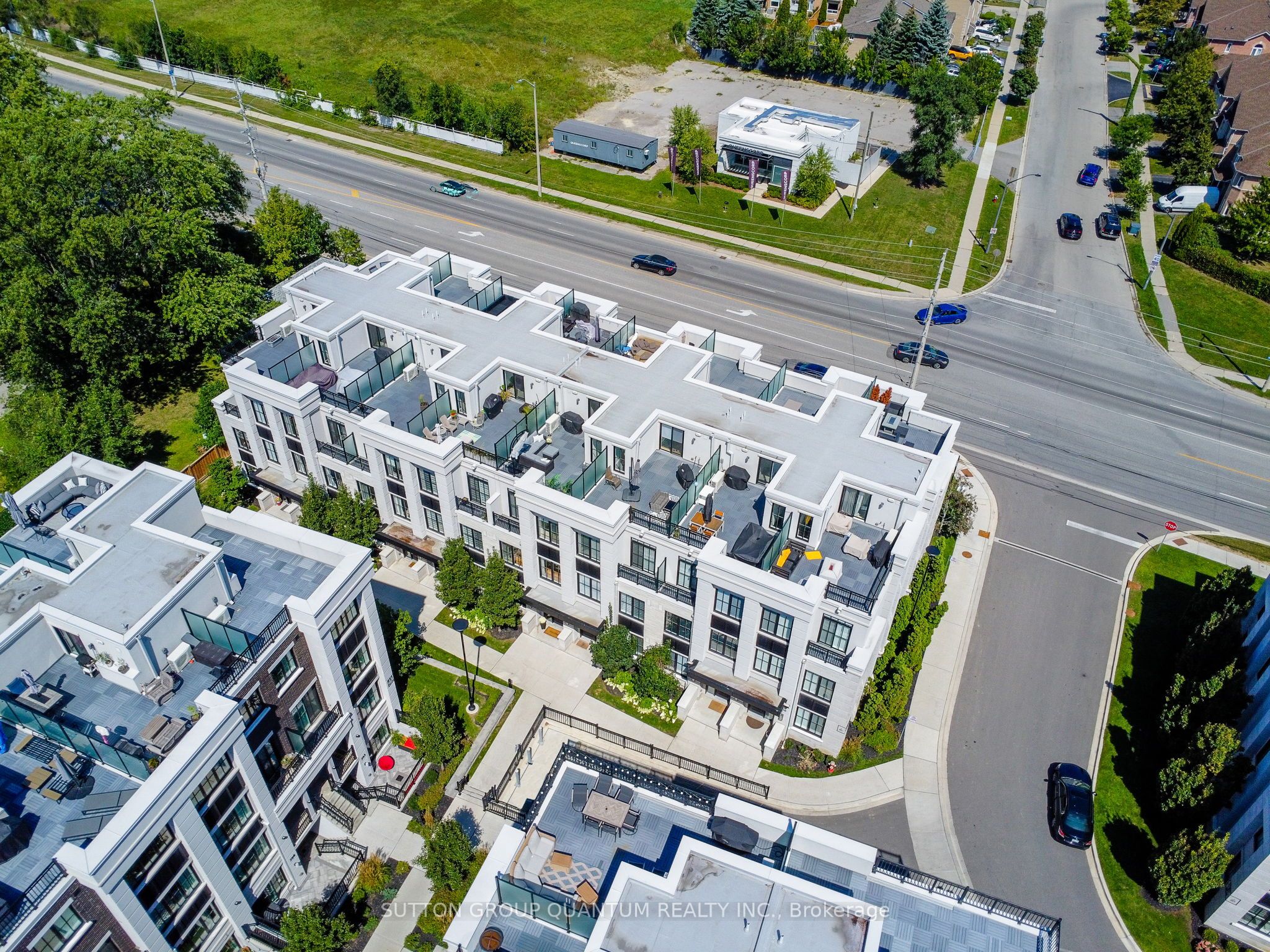 1190 Cawthra Road, #605