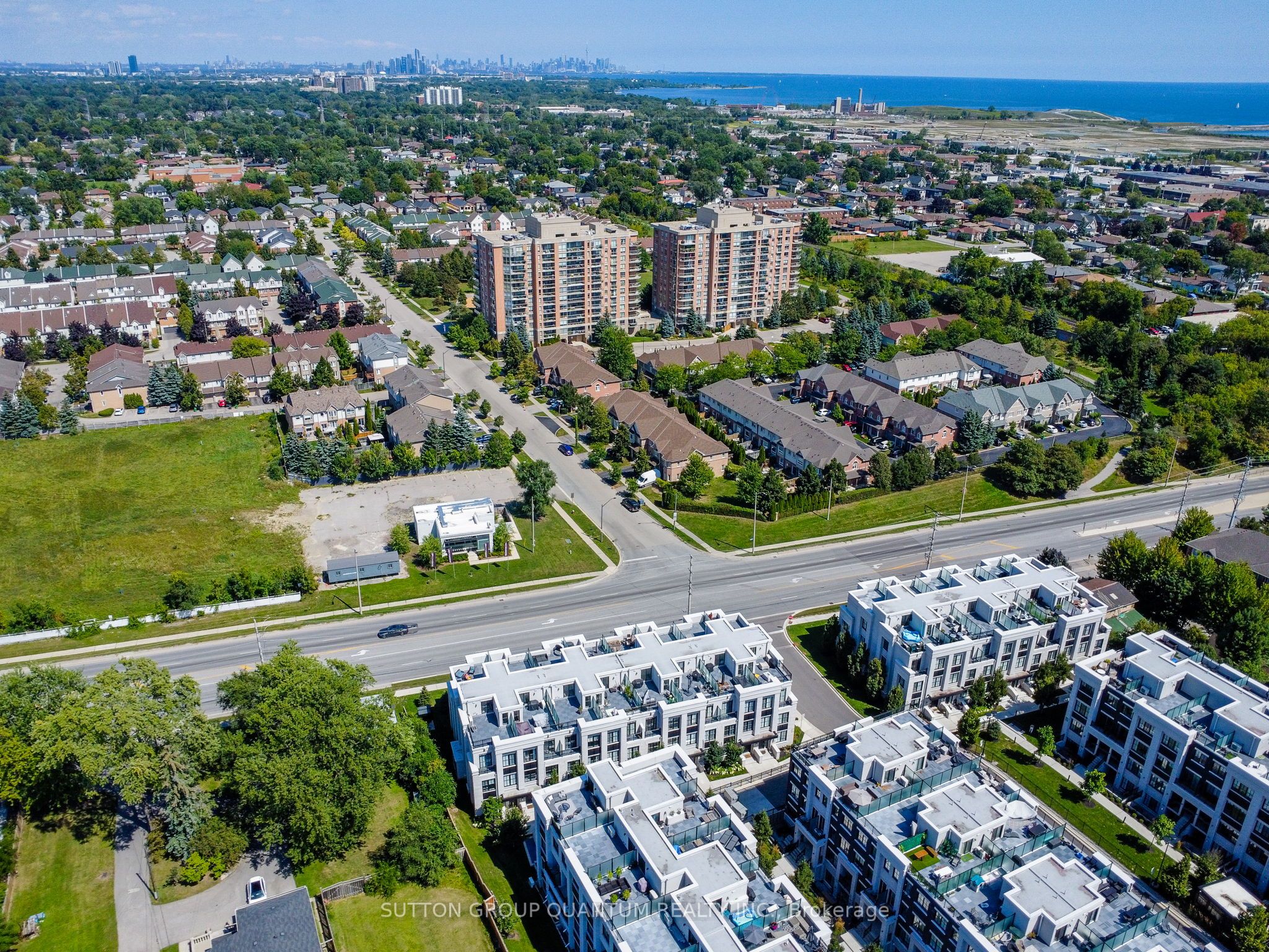 1190 Cawthra Road, #605