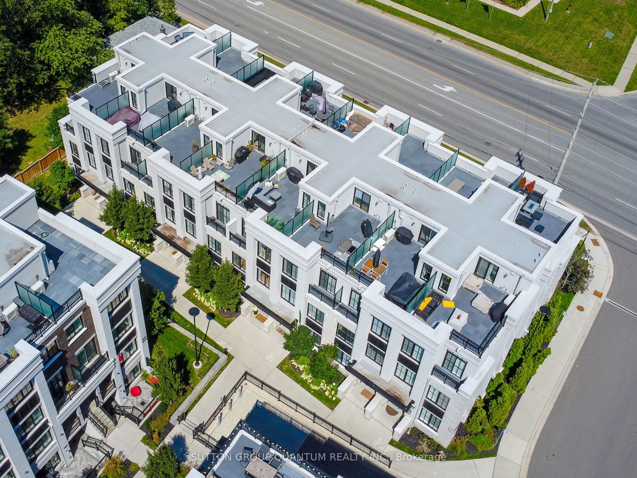 1190 Cawthra Road, #605