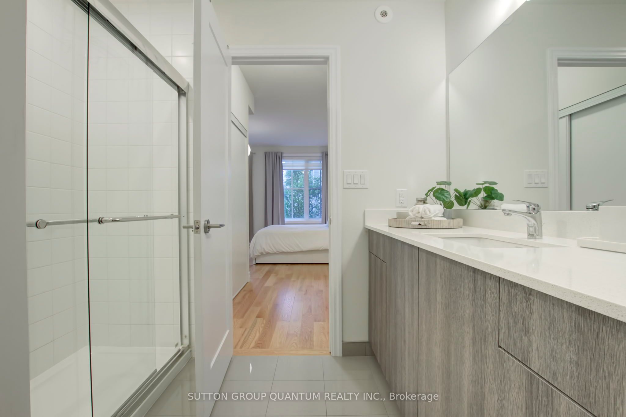 1190 Cawthra Road, #605