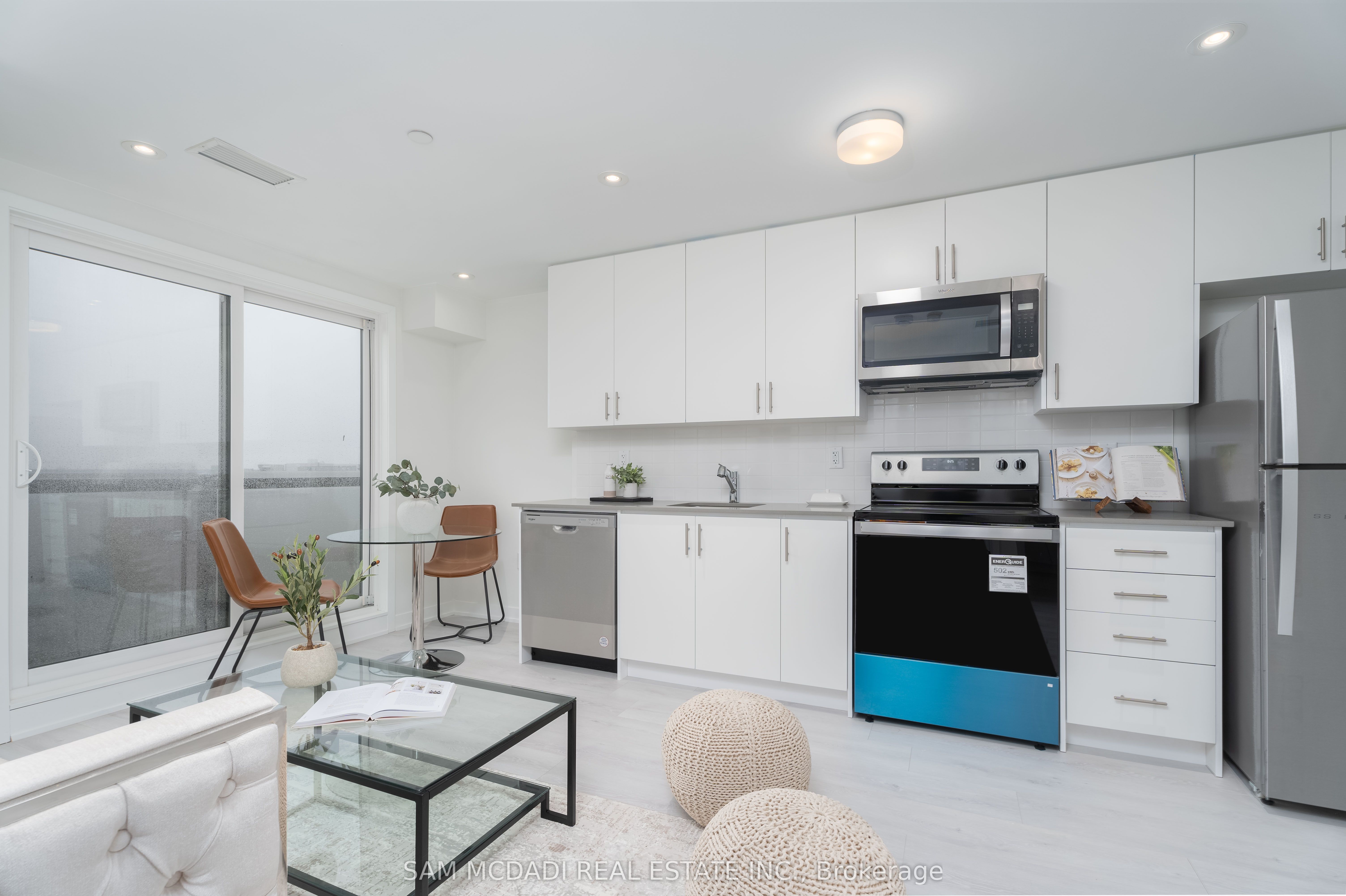 3401 Ridgeway Drive #416