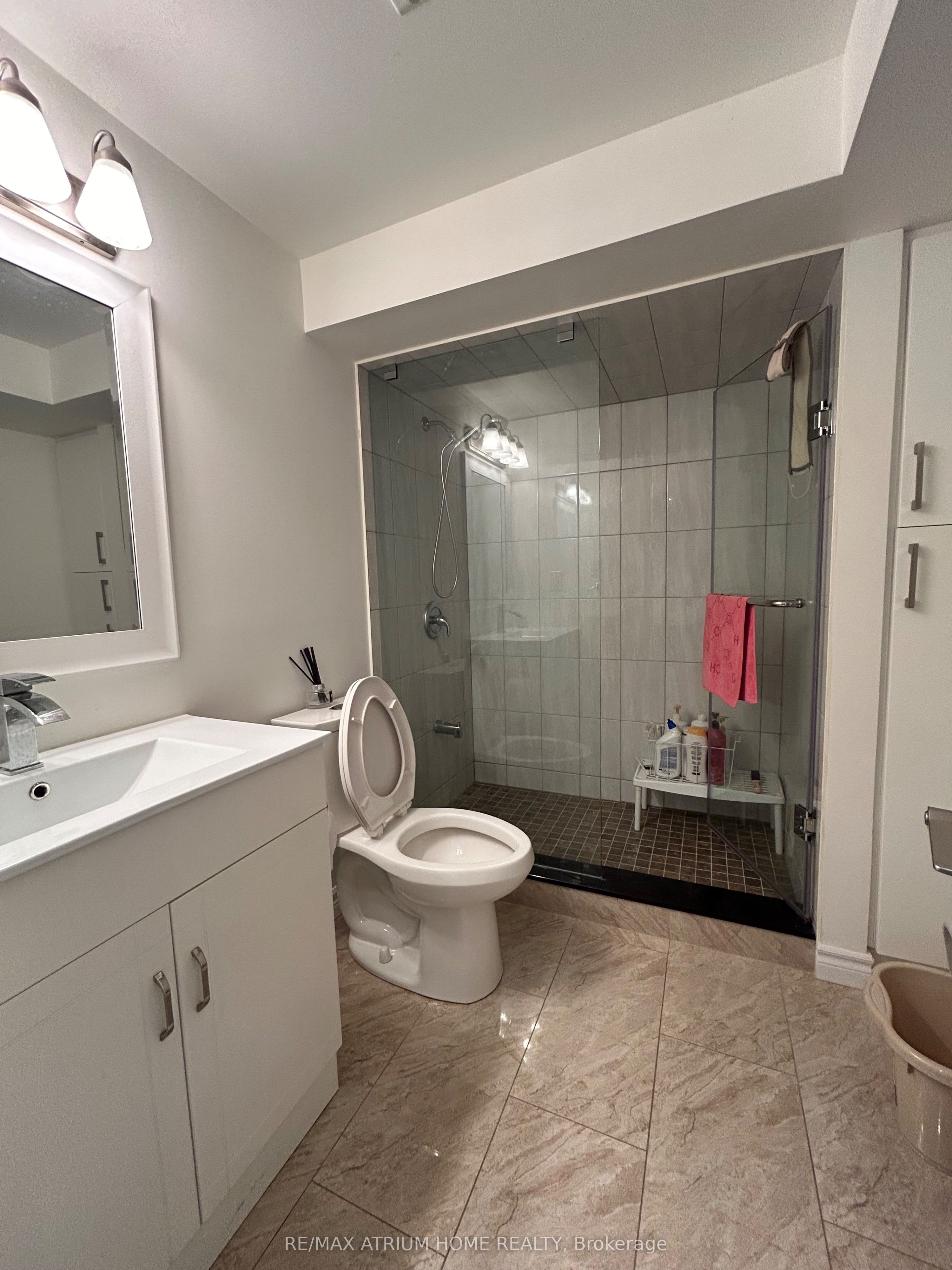 3077 Hawktail Crescent
