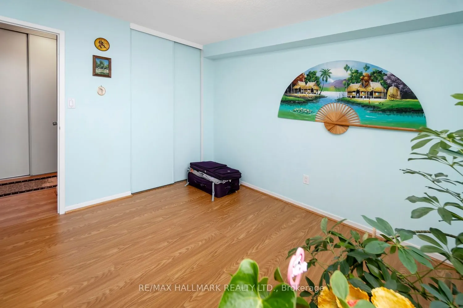 2542 Argyle Road, #801