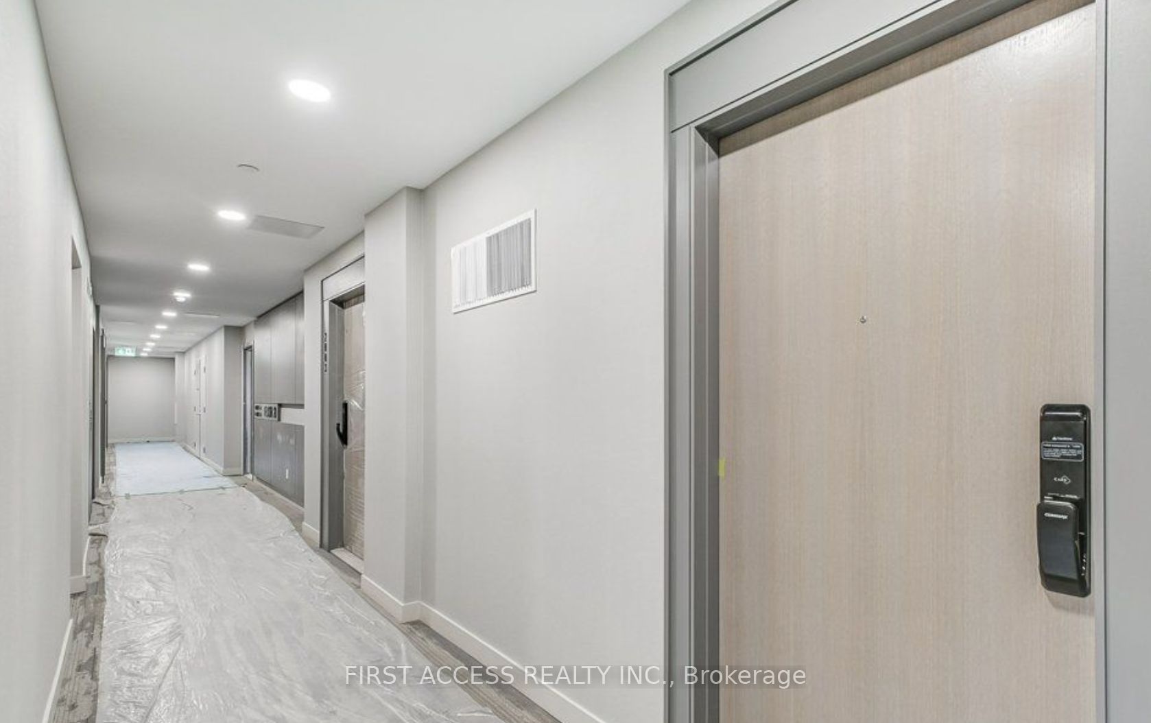370 Martha Street, #1608