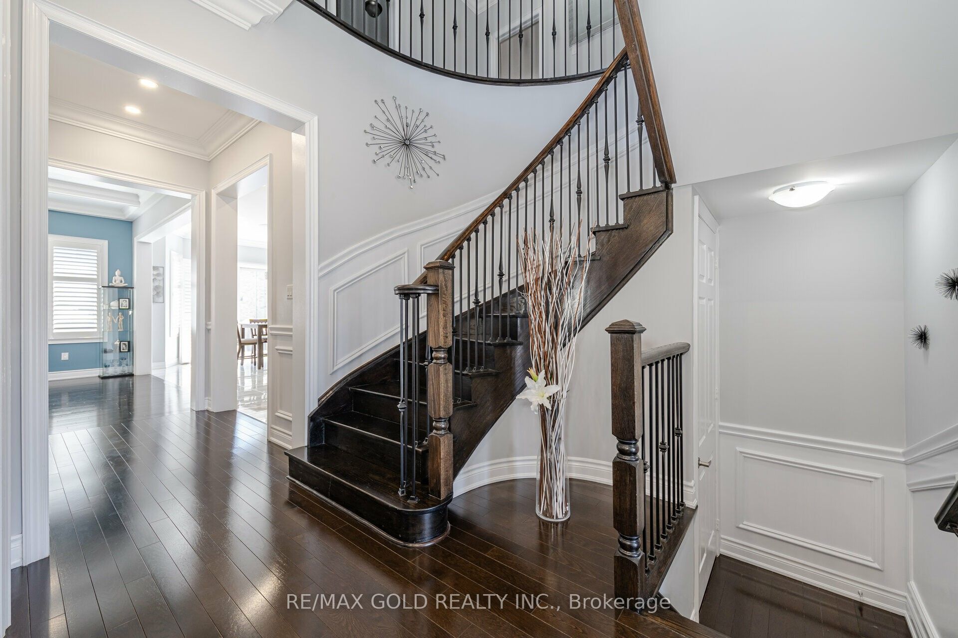 71 Squire Ellis Drive