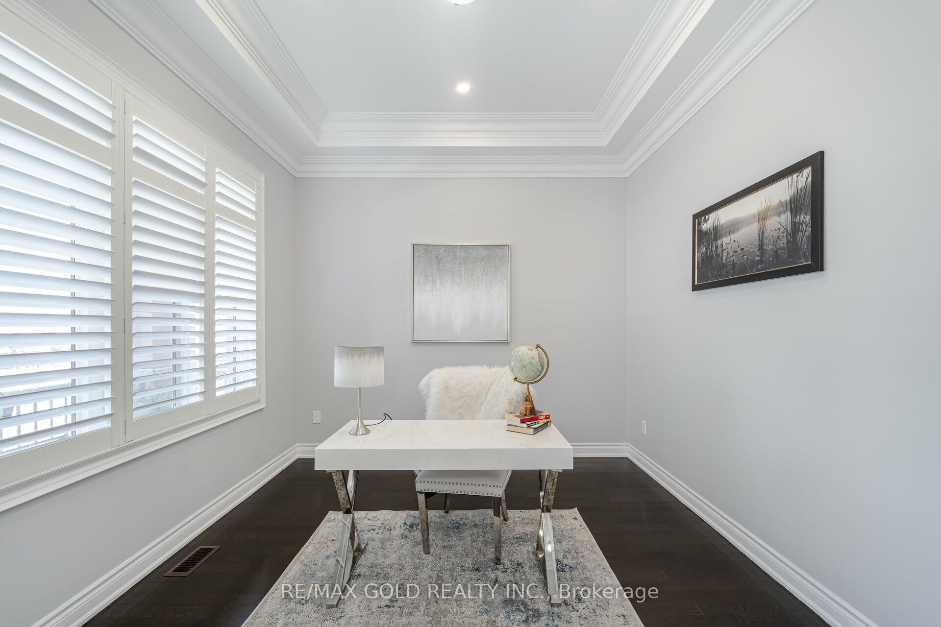 71 Squire Ellis Drive