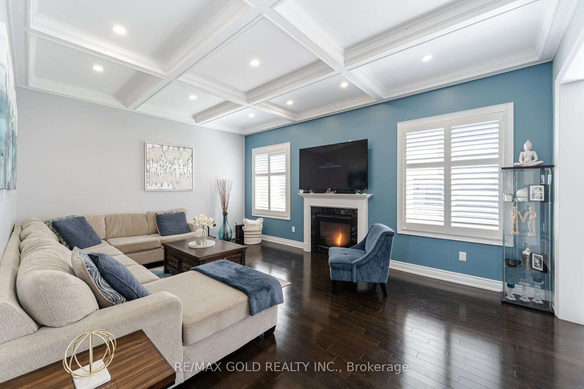 71 Squire Ellis Drive