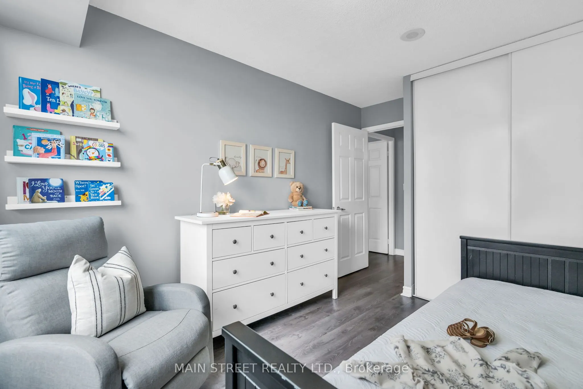 335 Rathburn Road W, #2003