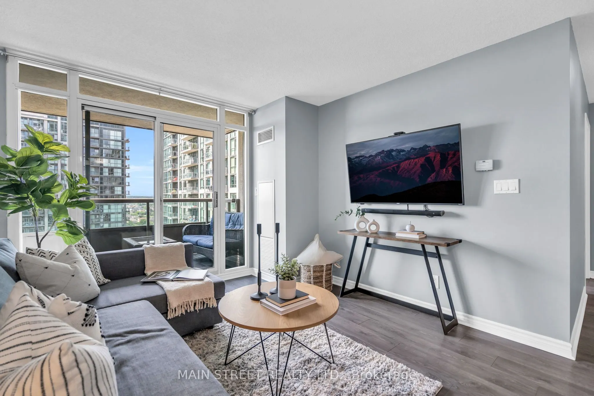 335 Rathburn Road W, #2003