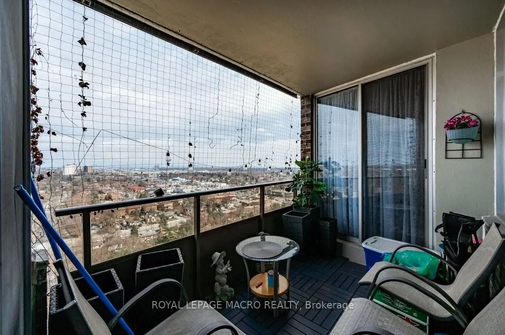 3100 Kirwin Avenue, #2102