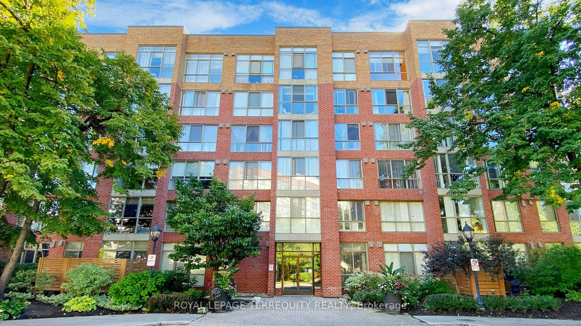 20 Southport Street, #511