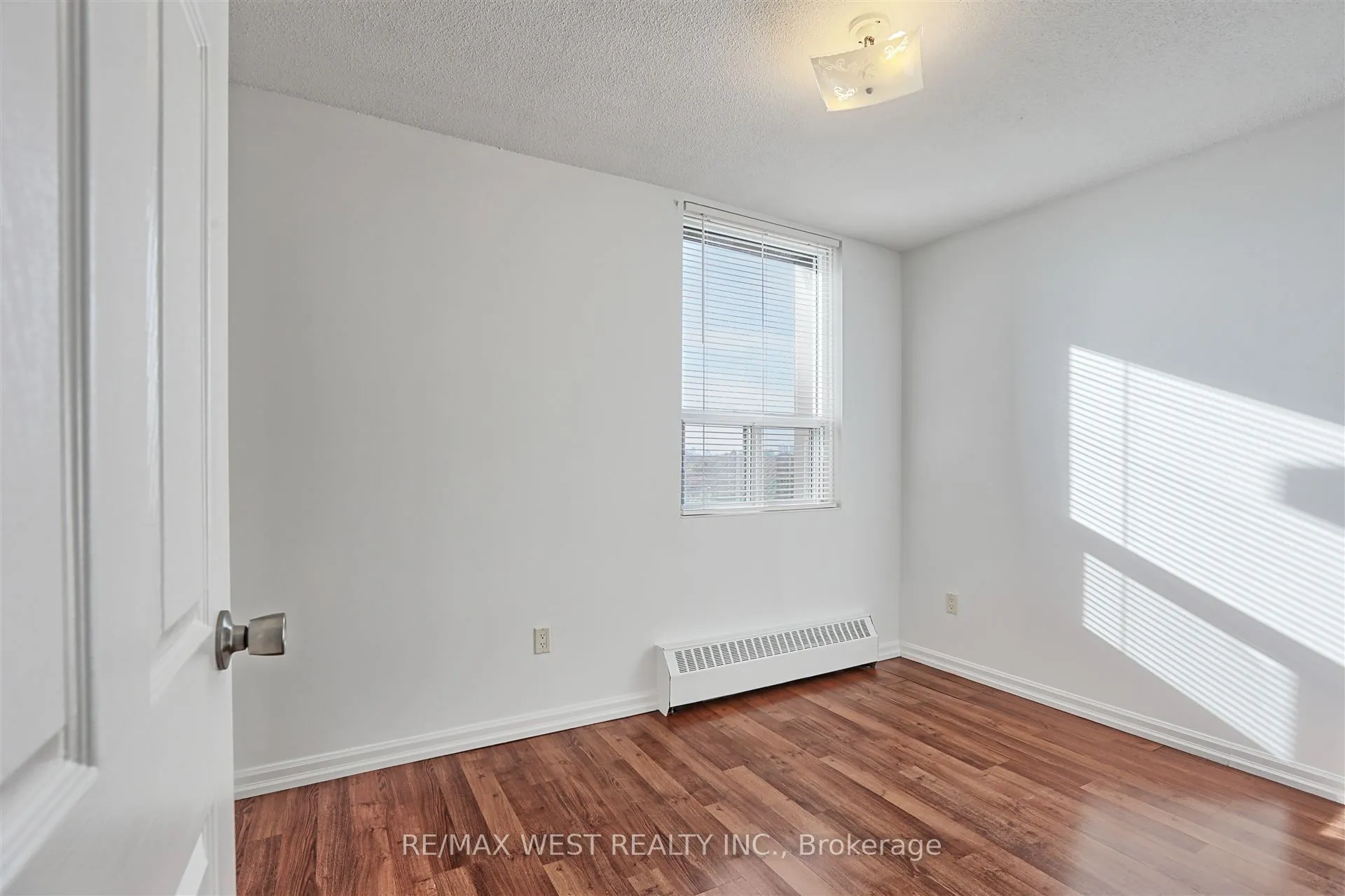 3065 Queen Frederica Drive, #707
