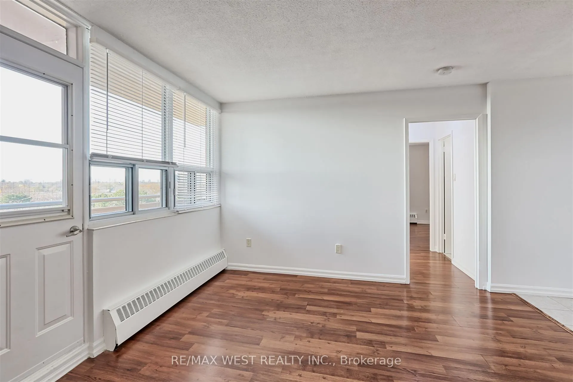 3065 Queen Frederica Drive, #707