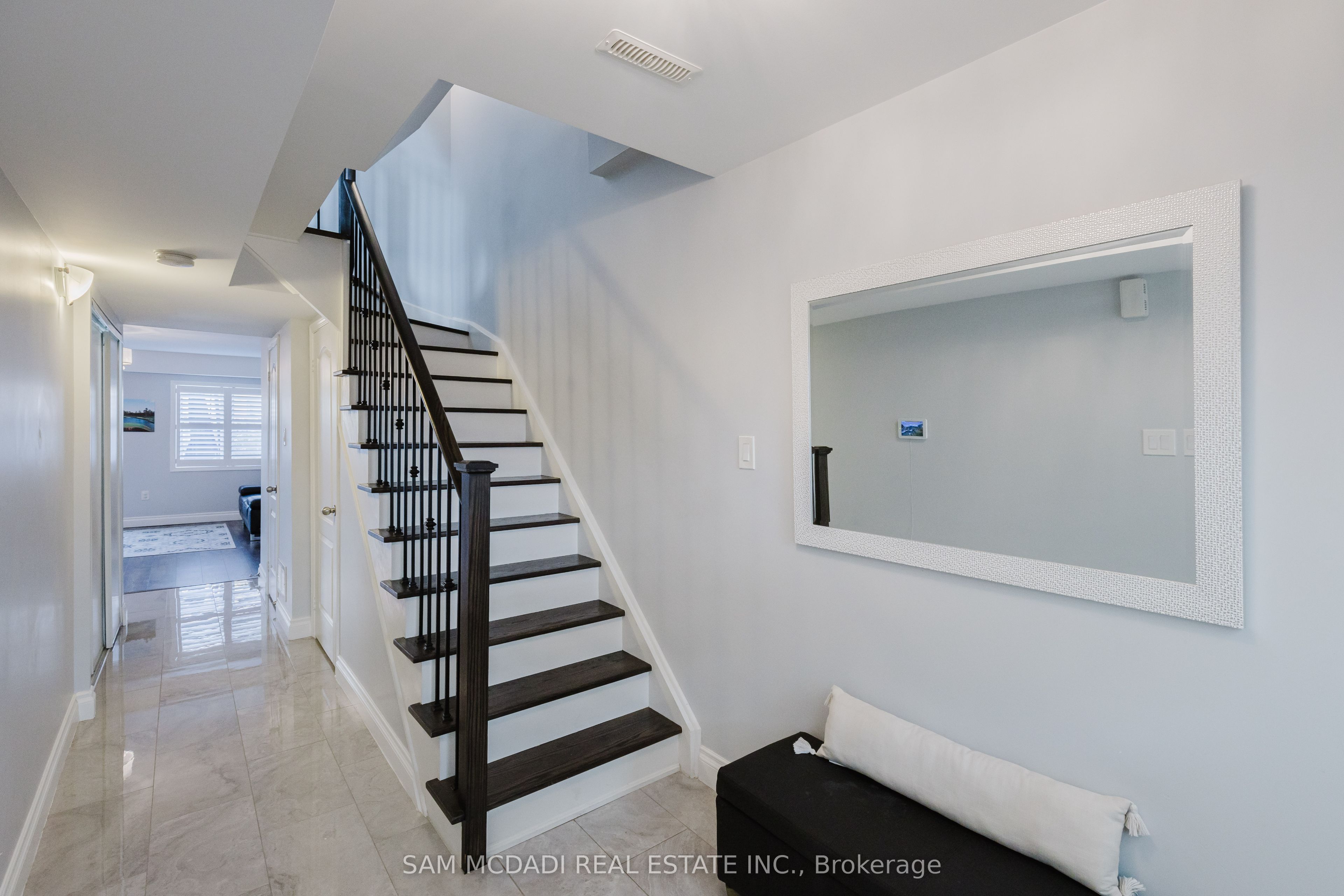 745 Candlestick Circle