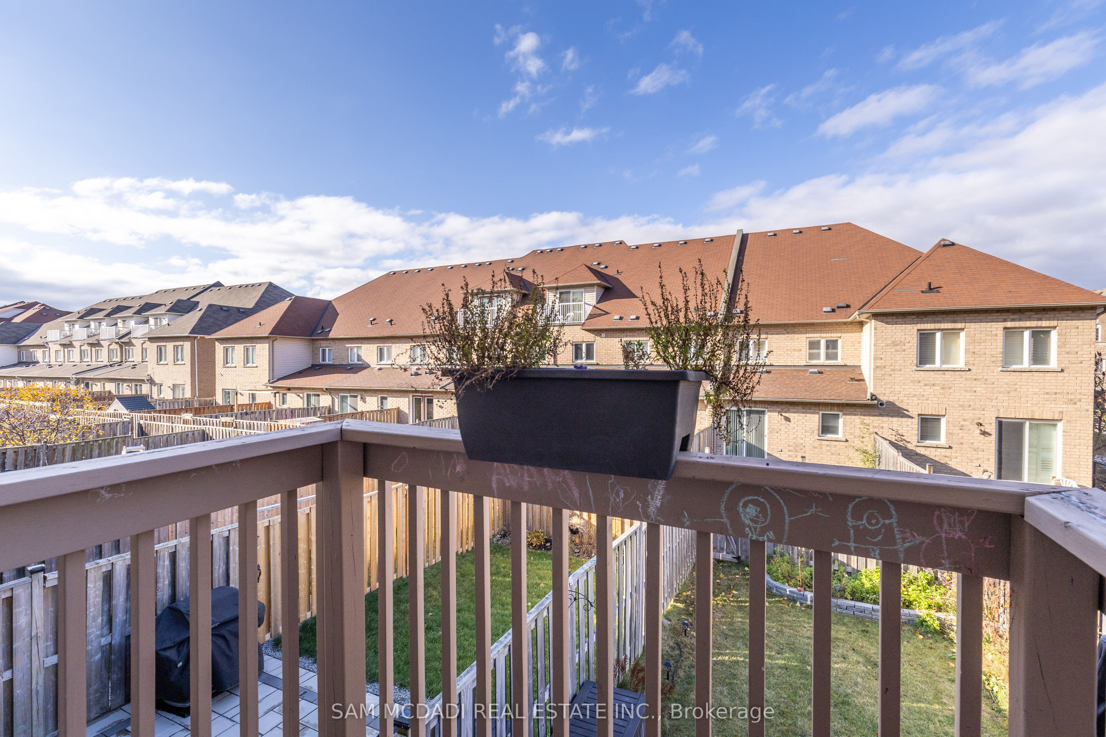 745 Candlestick Circle