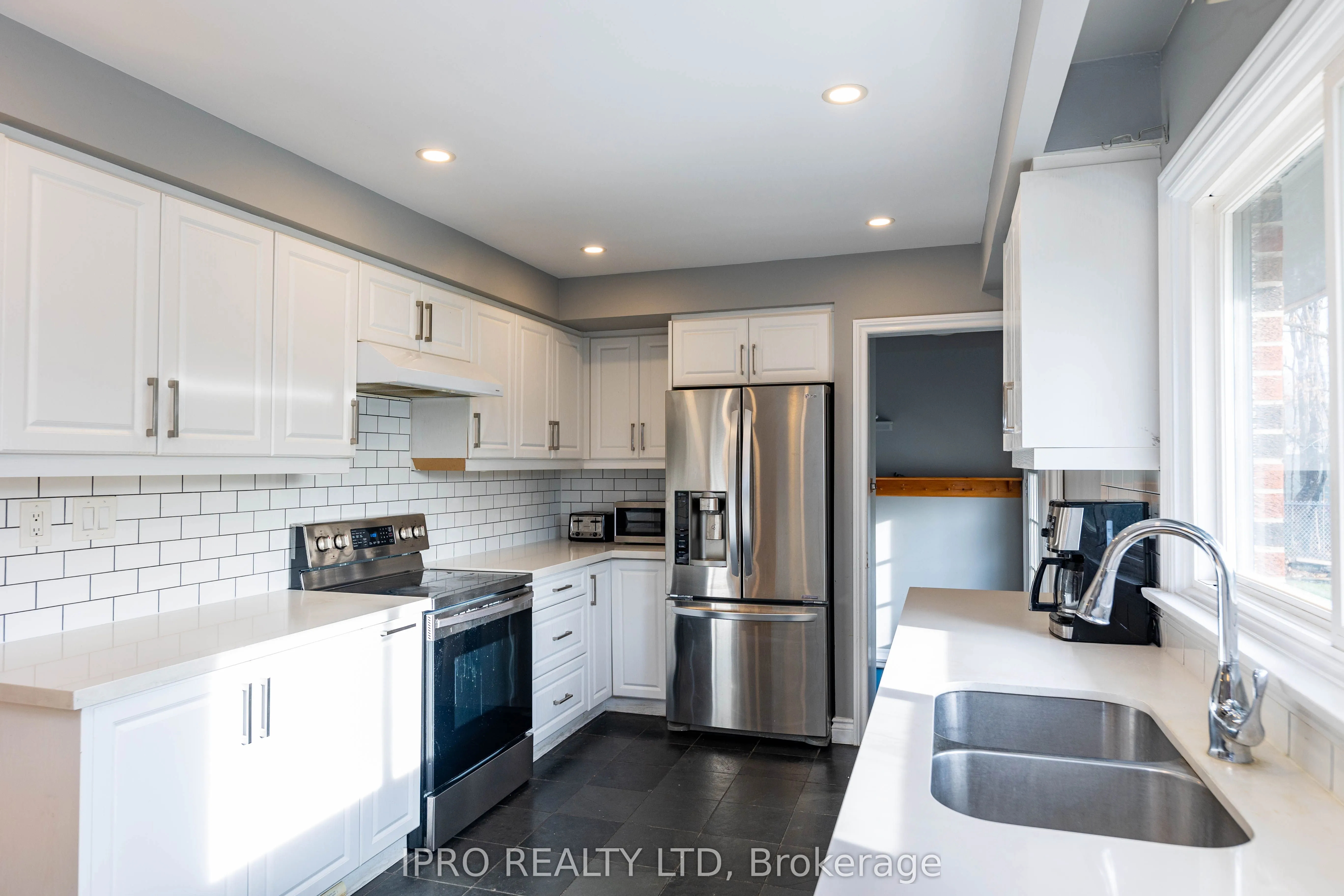 1281 Olde Base Line Road