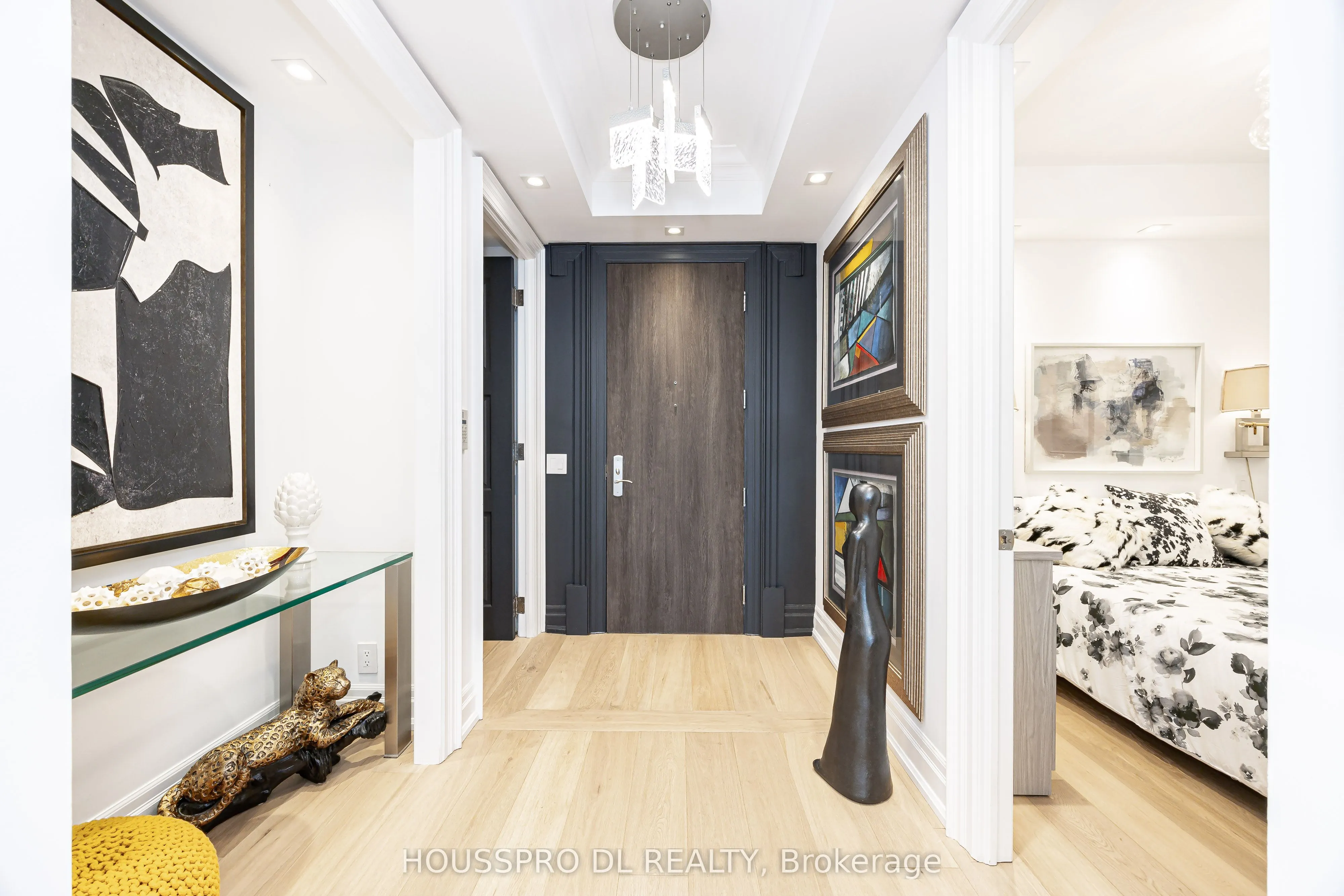 2095 Lake Shore Boulevard W #318