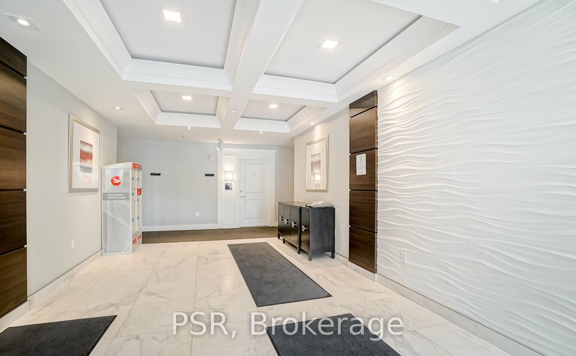 640 Sauve Street, #105