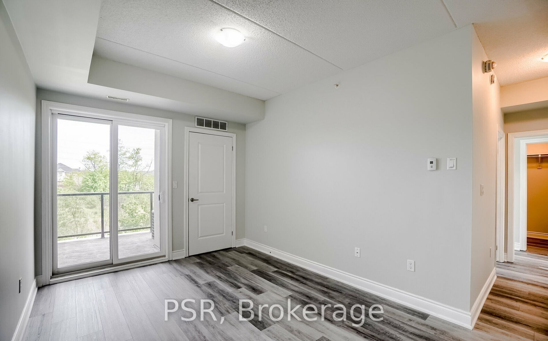 640 Sauve Street, #105