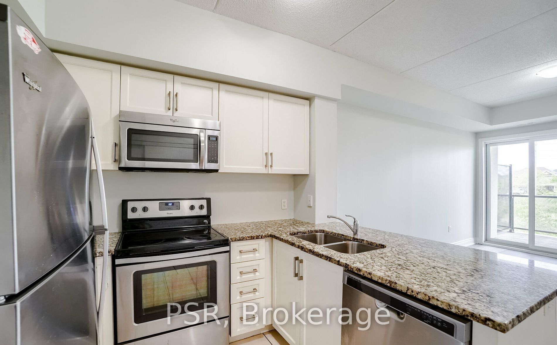 640 Sauve Street, #105