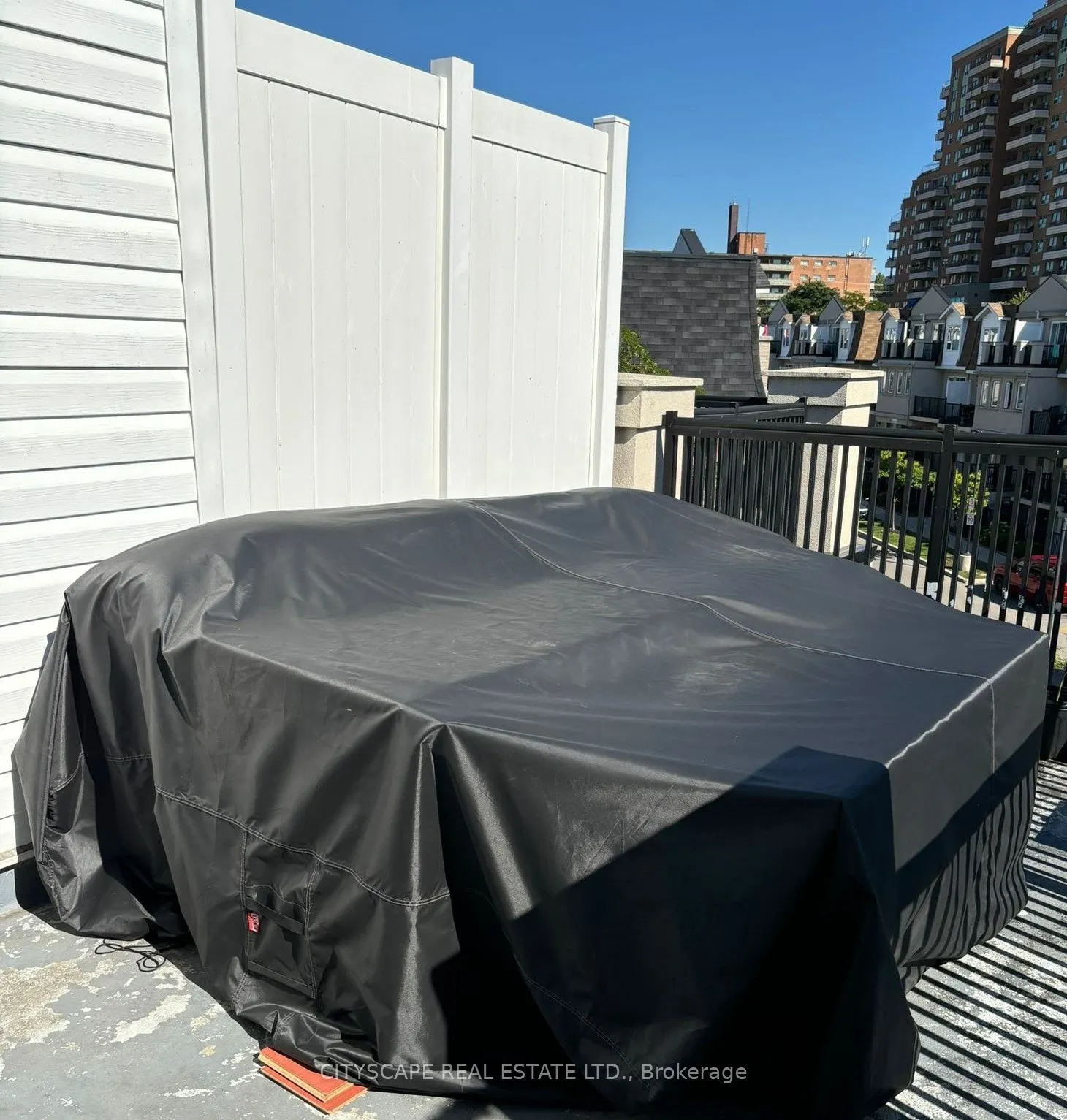 3035 Finch Avenue W, #2020