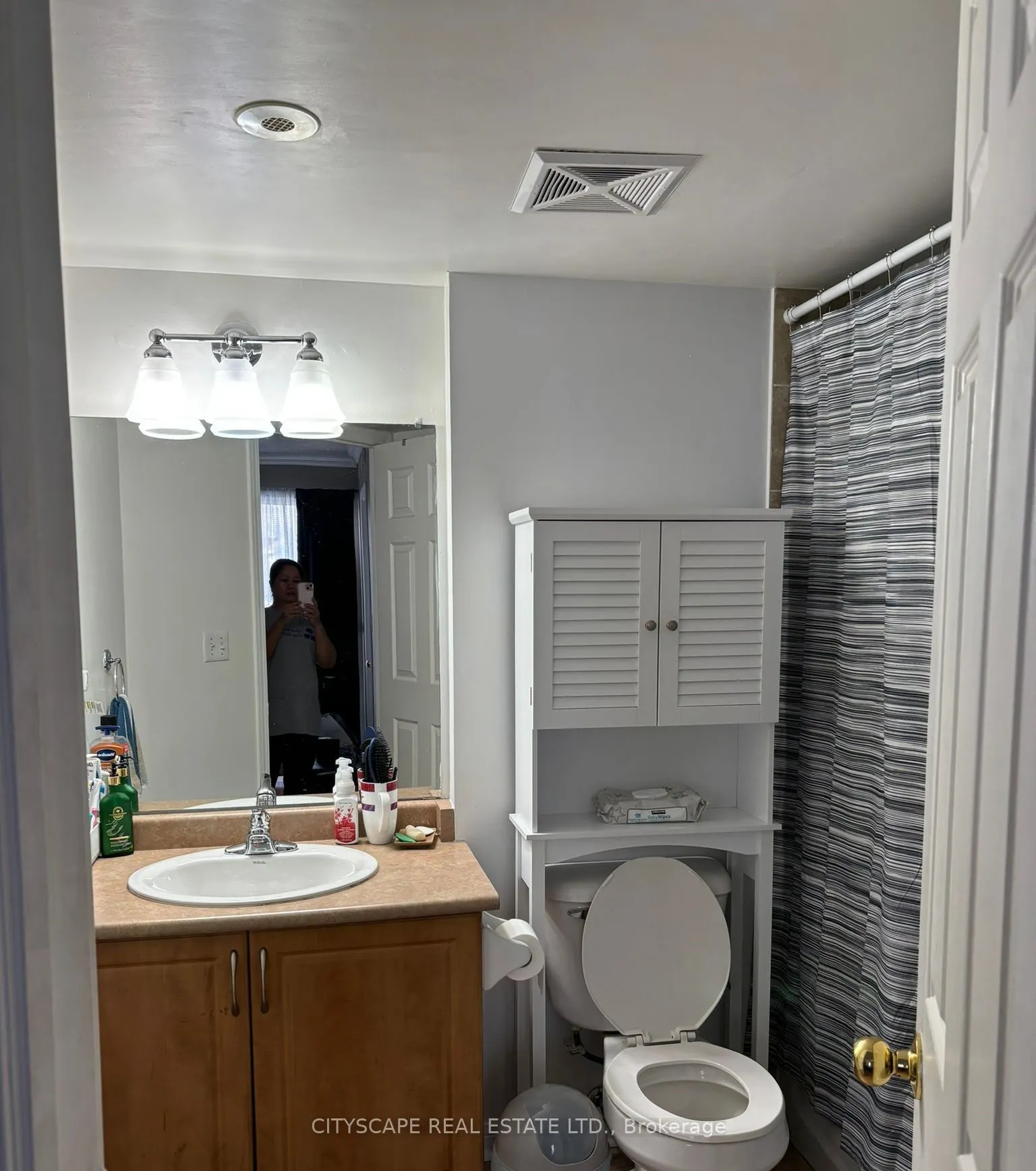 3035 Finch Avenue W, #2020