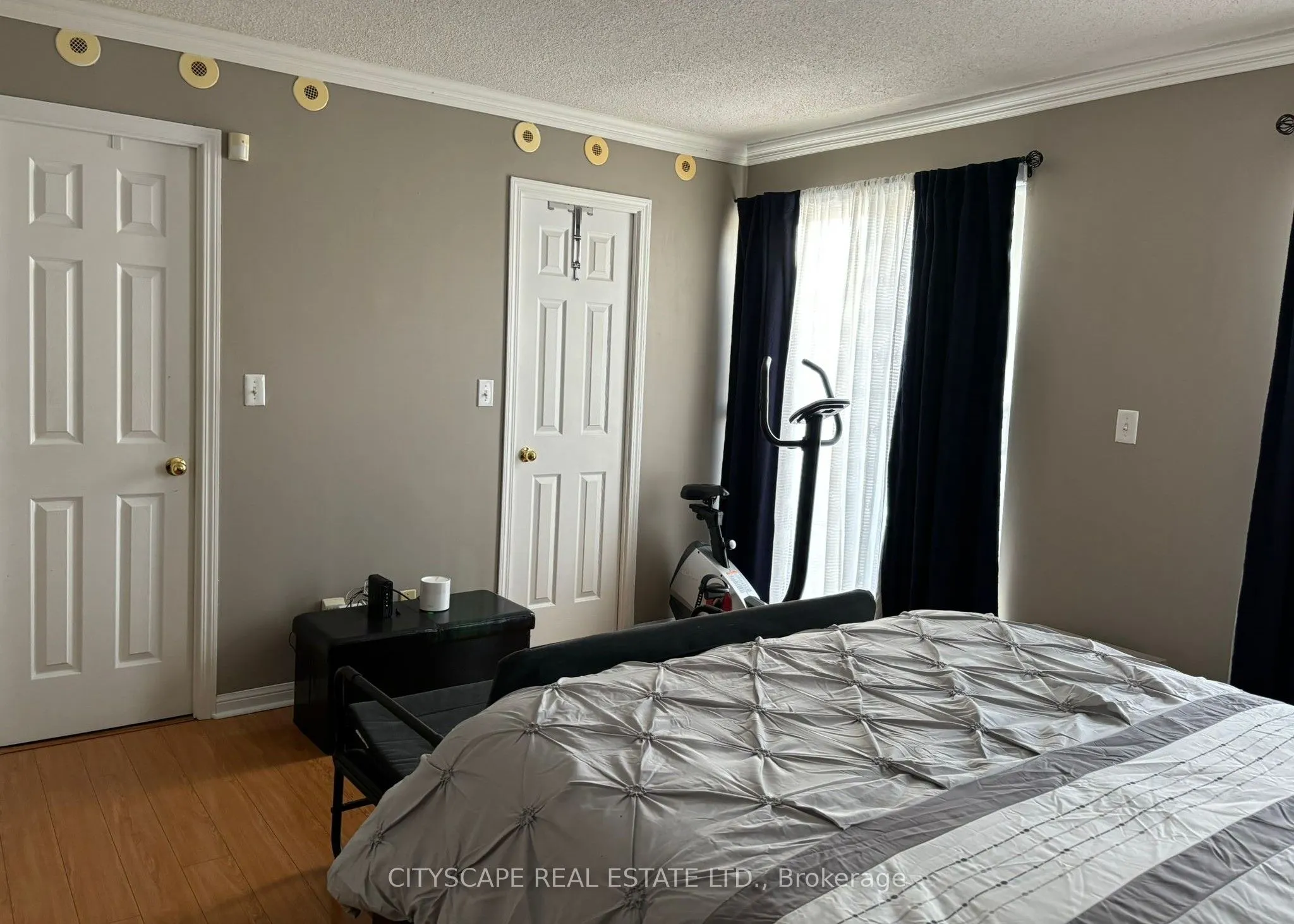 3035 Finch Avenue W, #2020