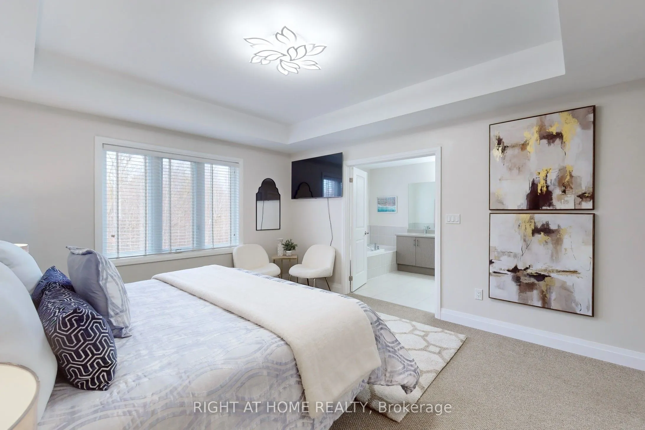 35 Oliana Way