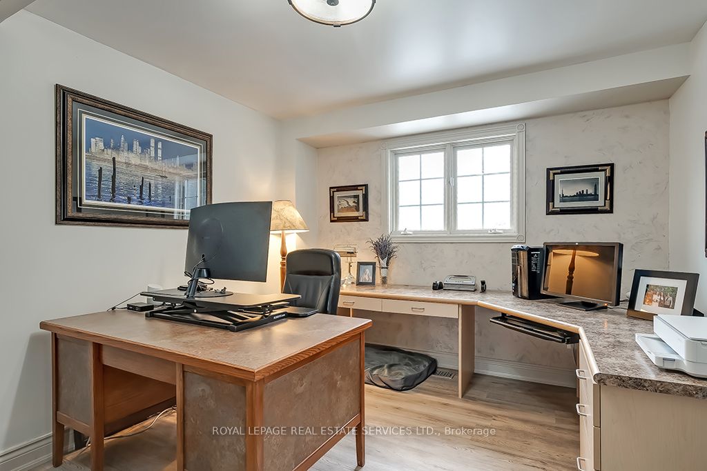 6 Turtle Lake Drive