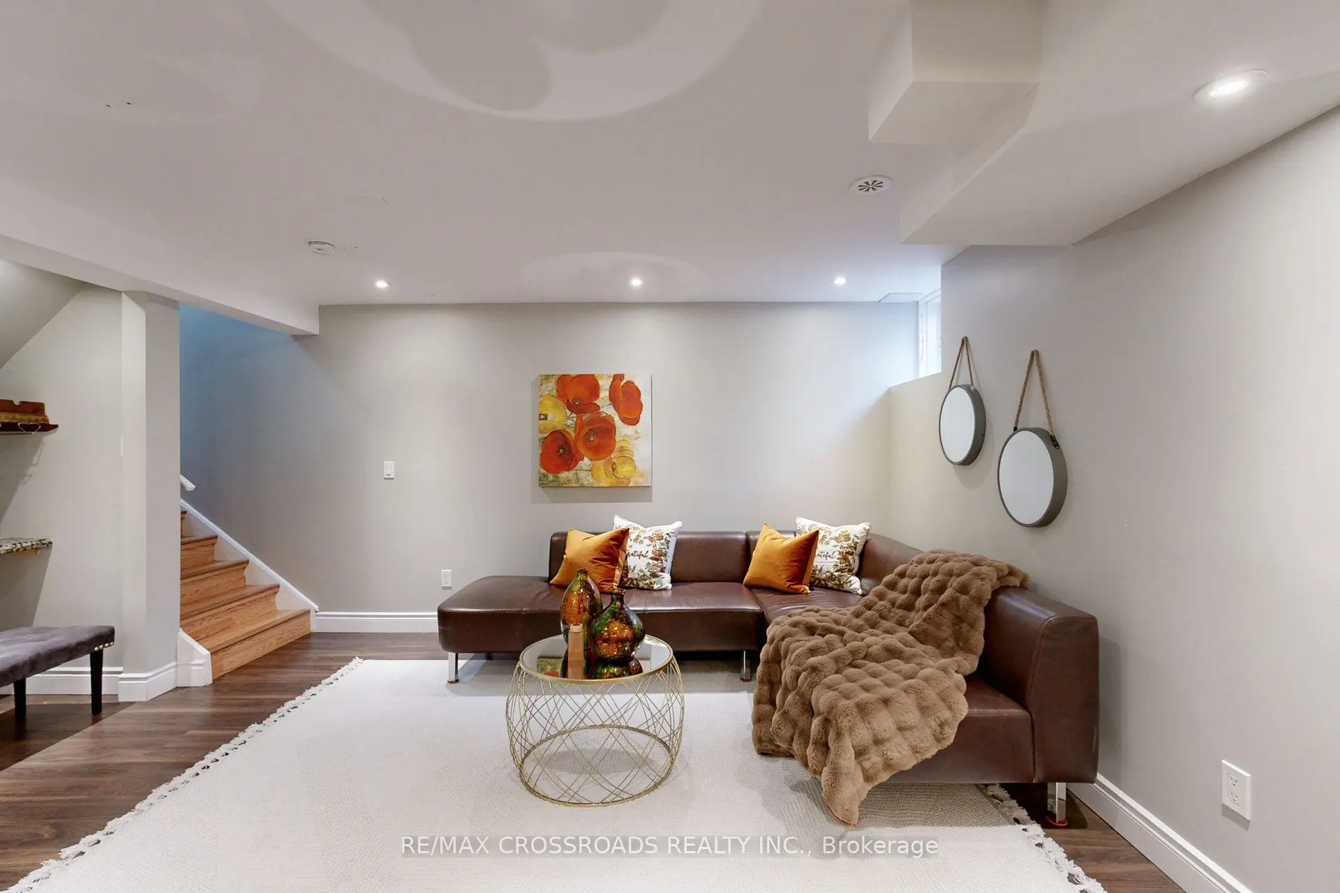 636 Evans Avenue, ## 26