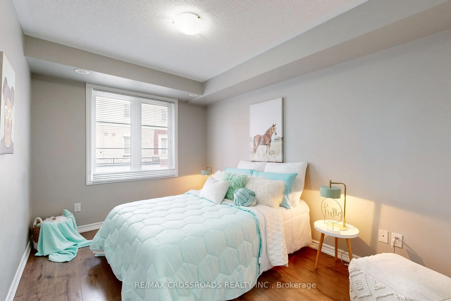 636 Evans Avenue, ## 26