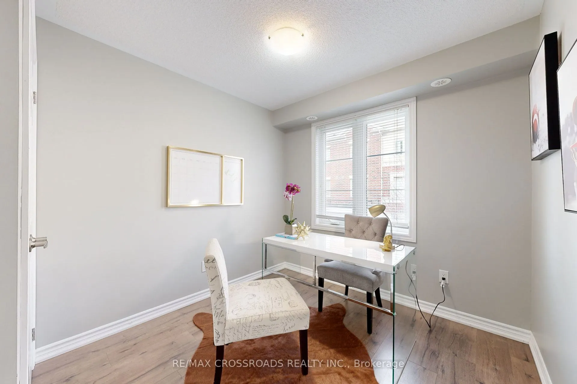 636 Evans Avenue, ## 26
