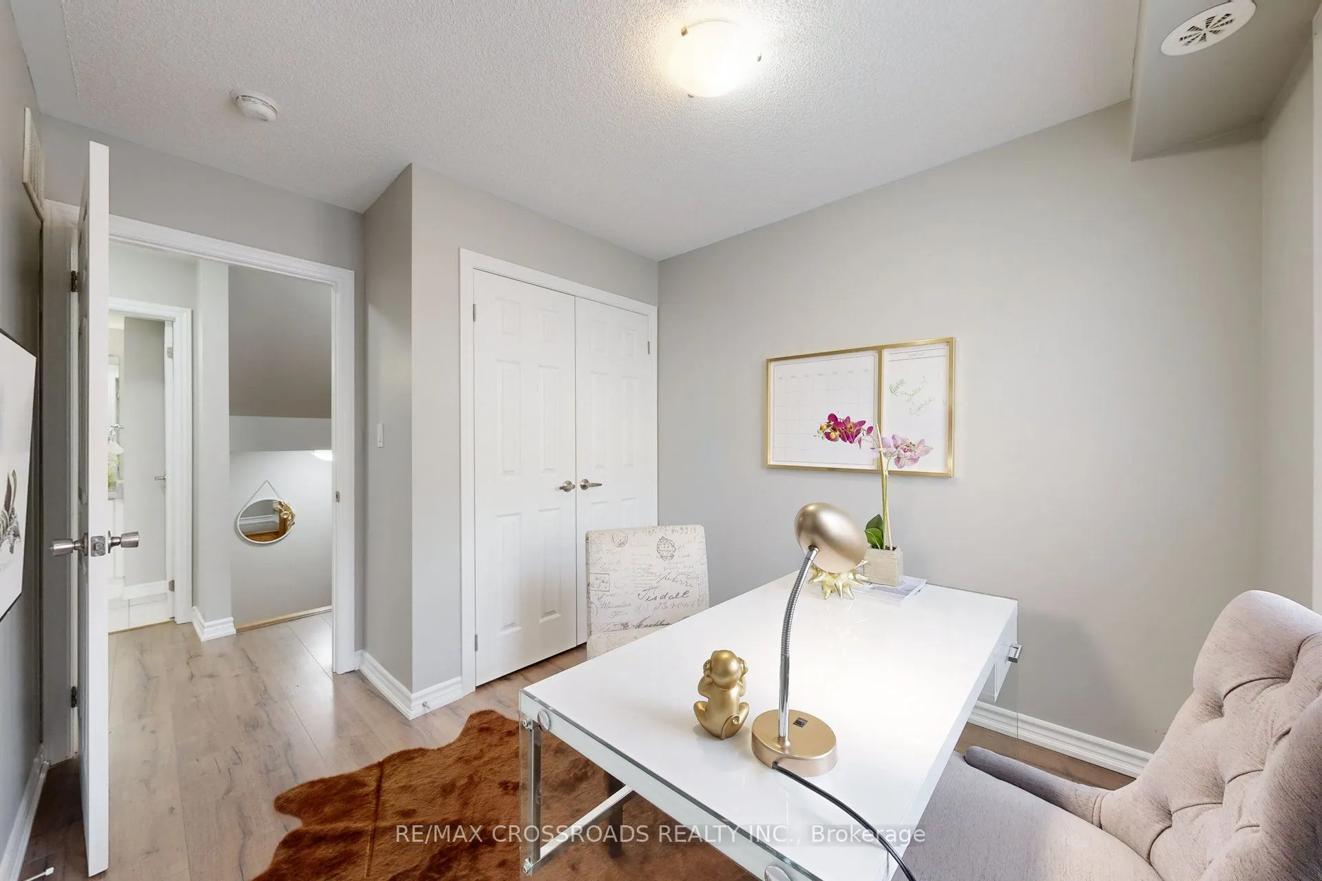 636 Evans Avenue, ## 26