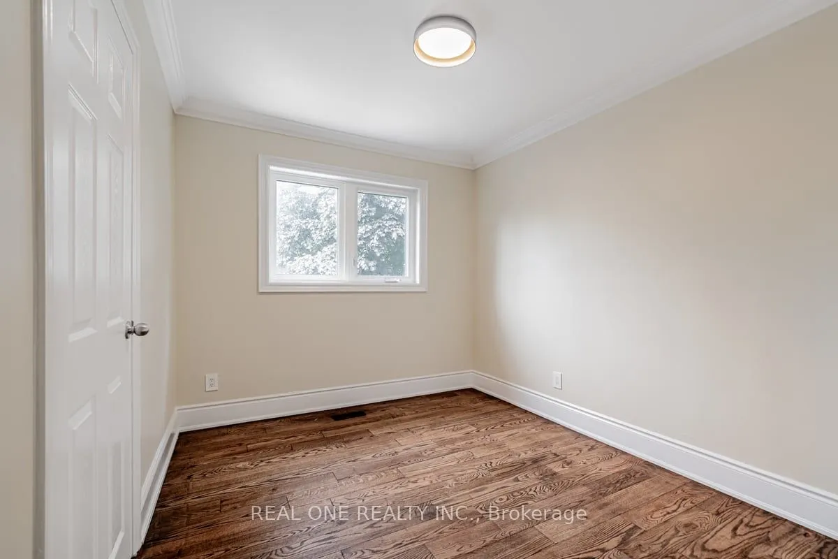 30 Herkley Drive
