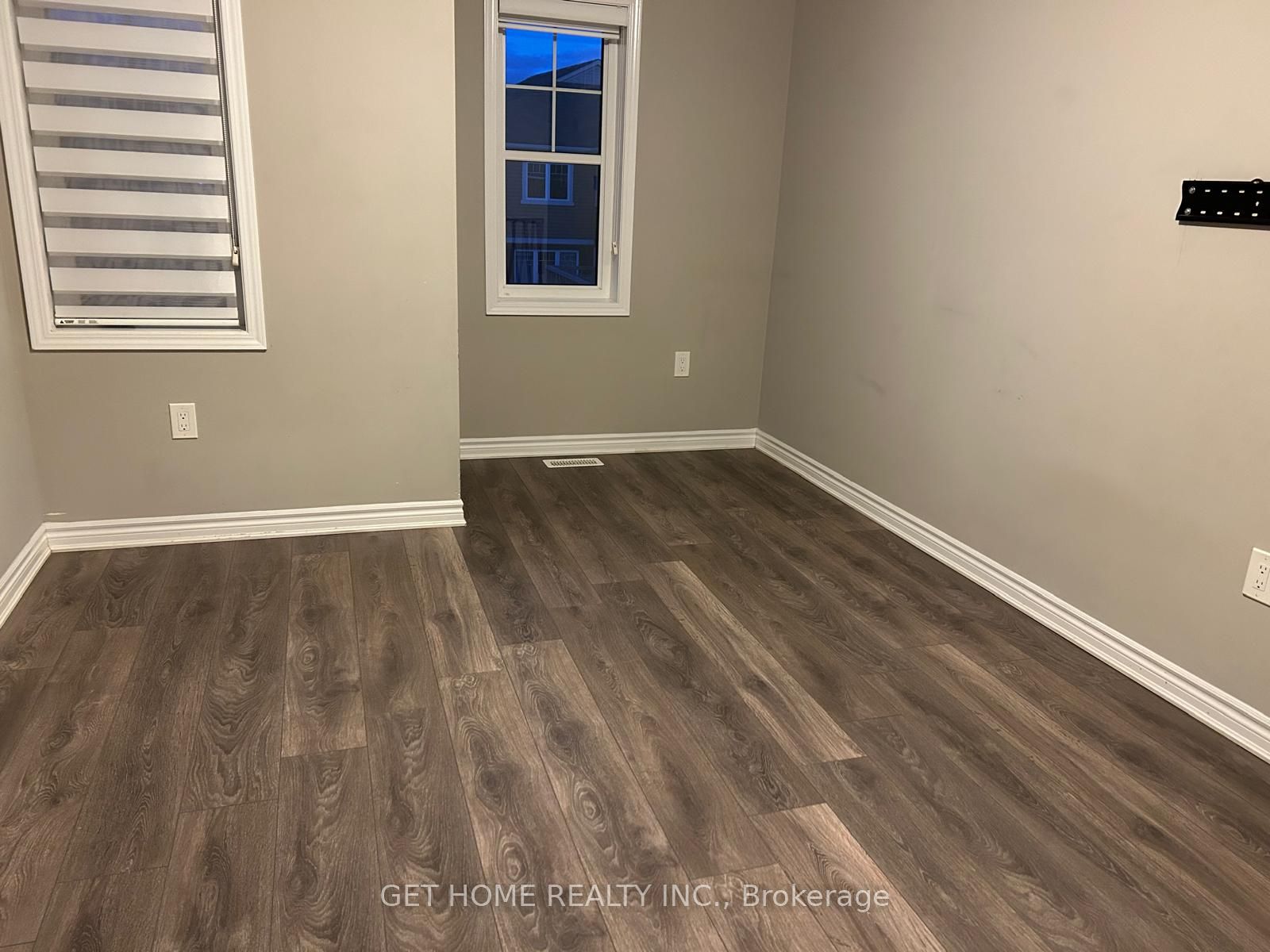 6 Facet Street