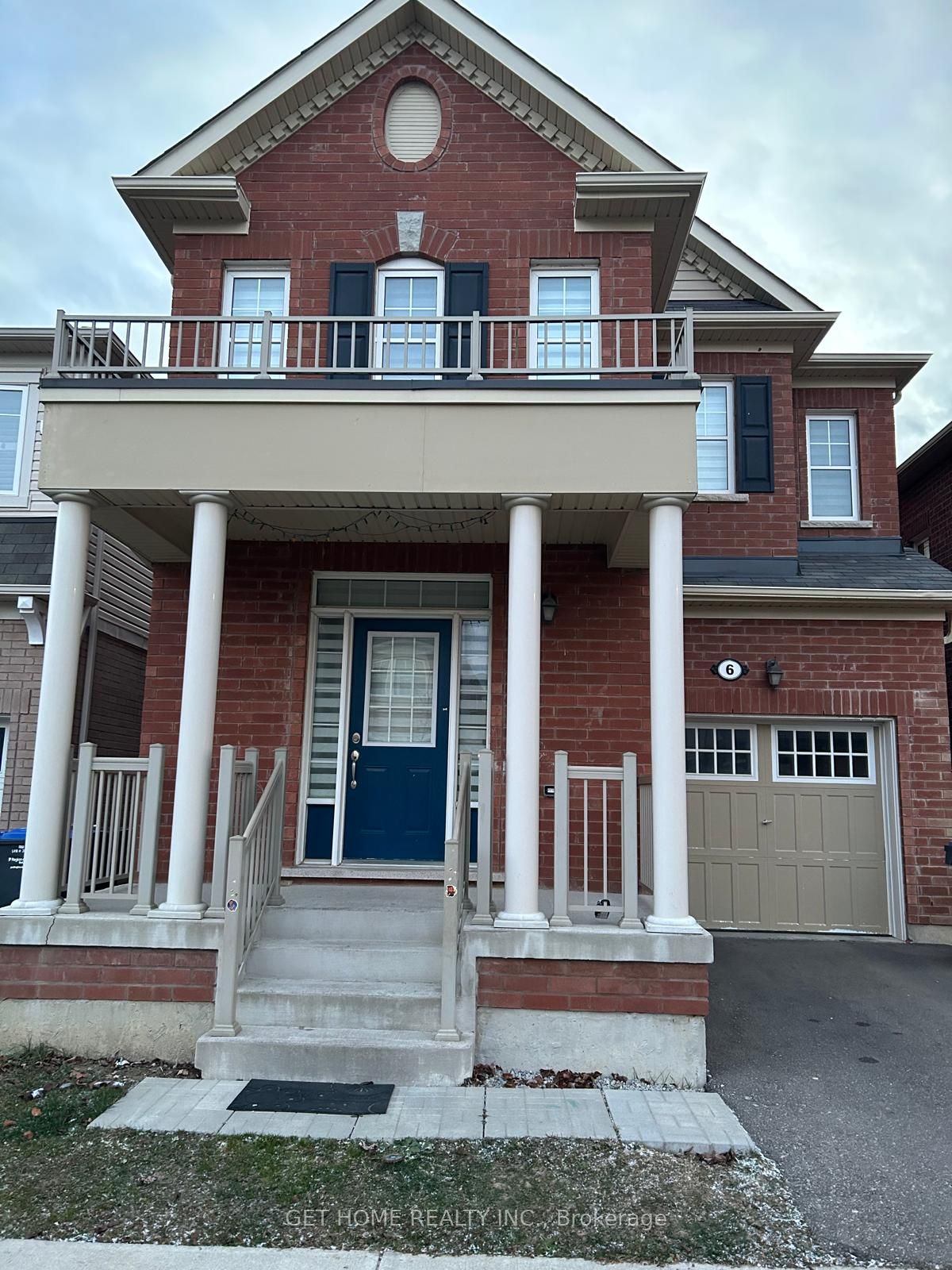 6 Facet Street