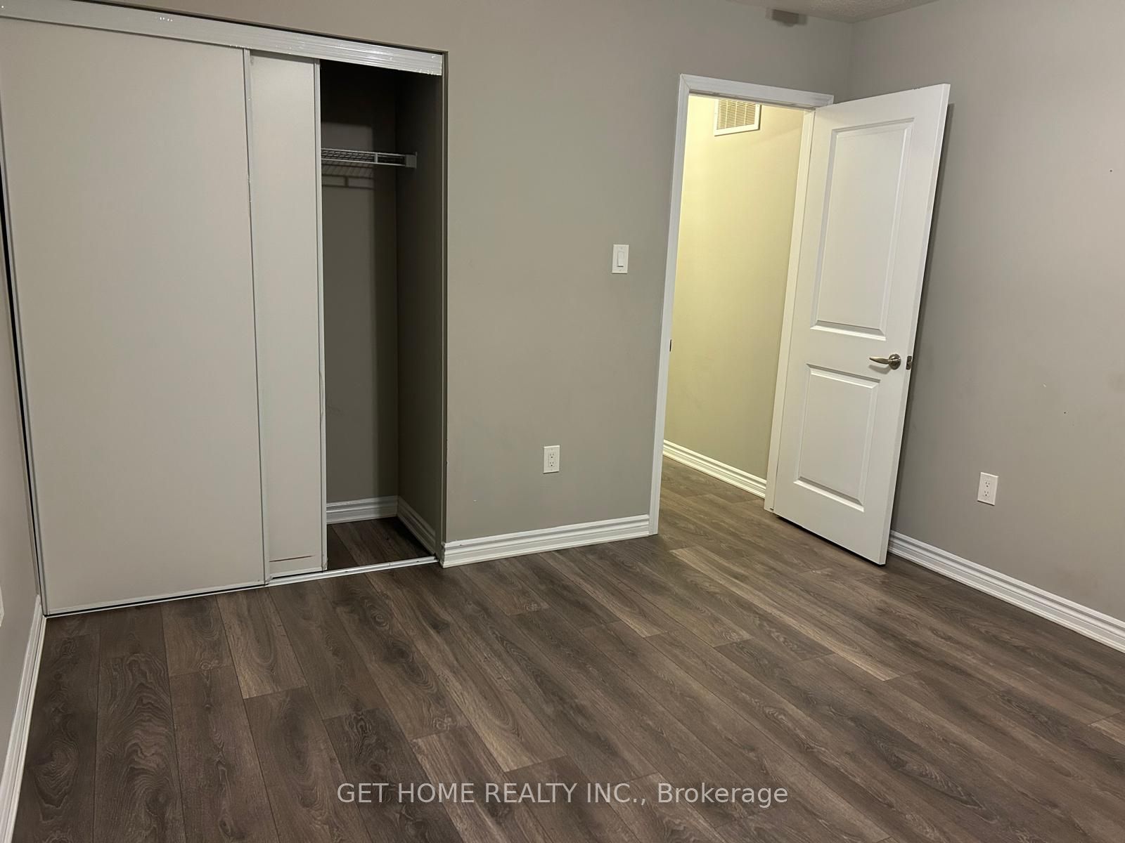 6 Facet Street