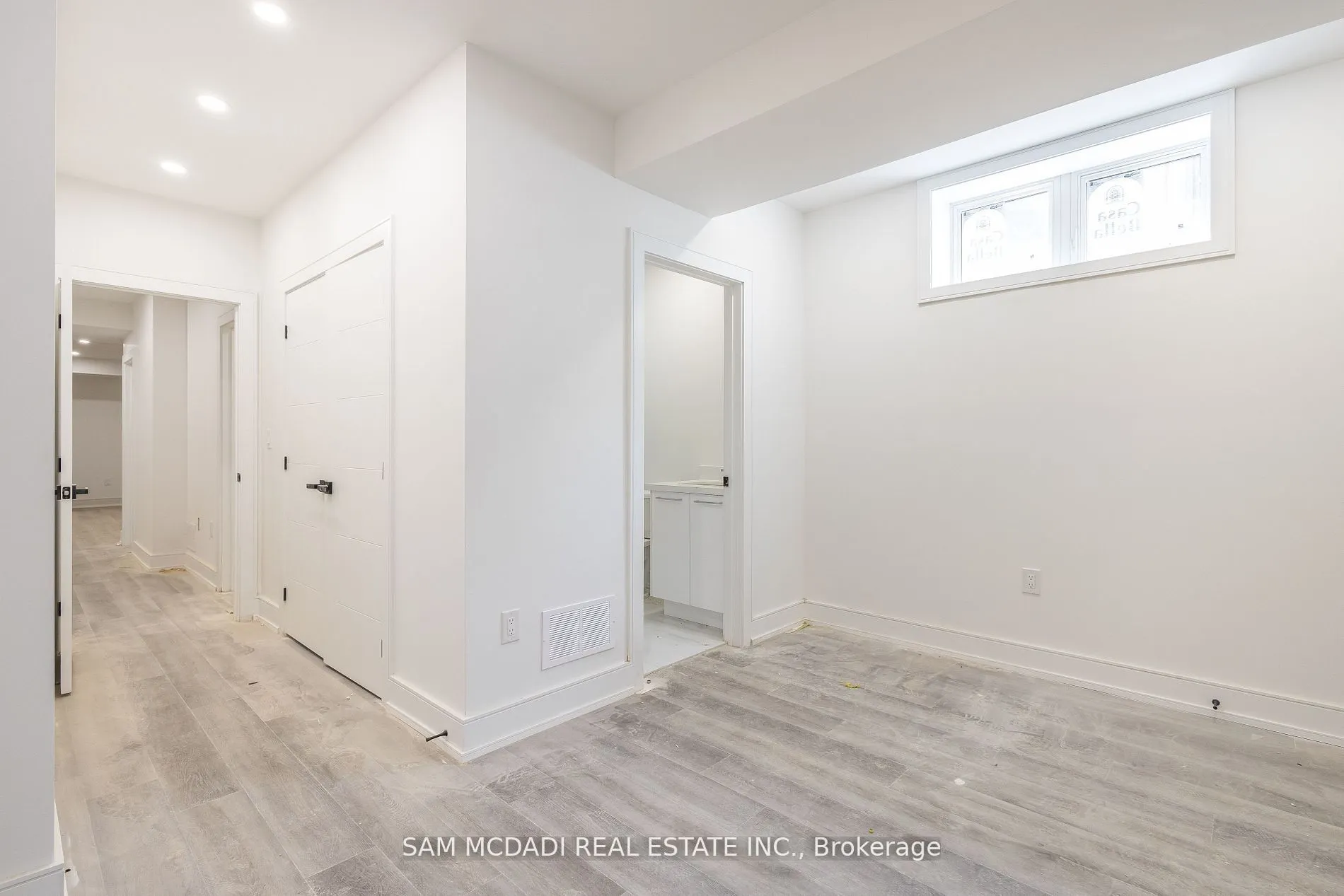 73 Elma Street