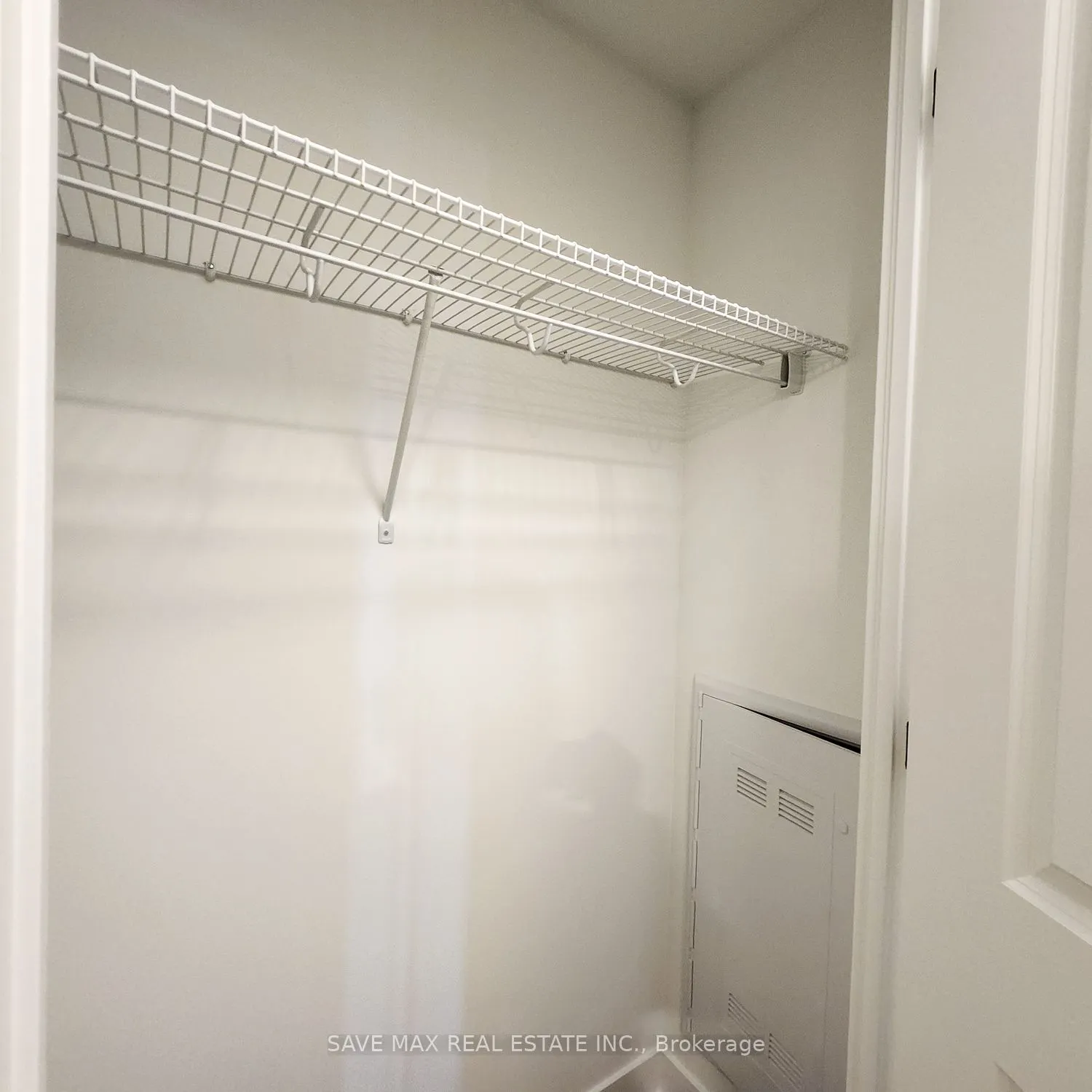 2333 Khalsa Gate, #411