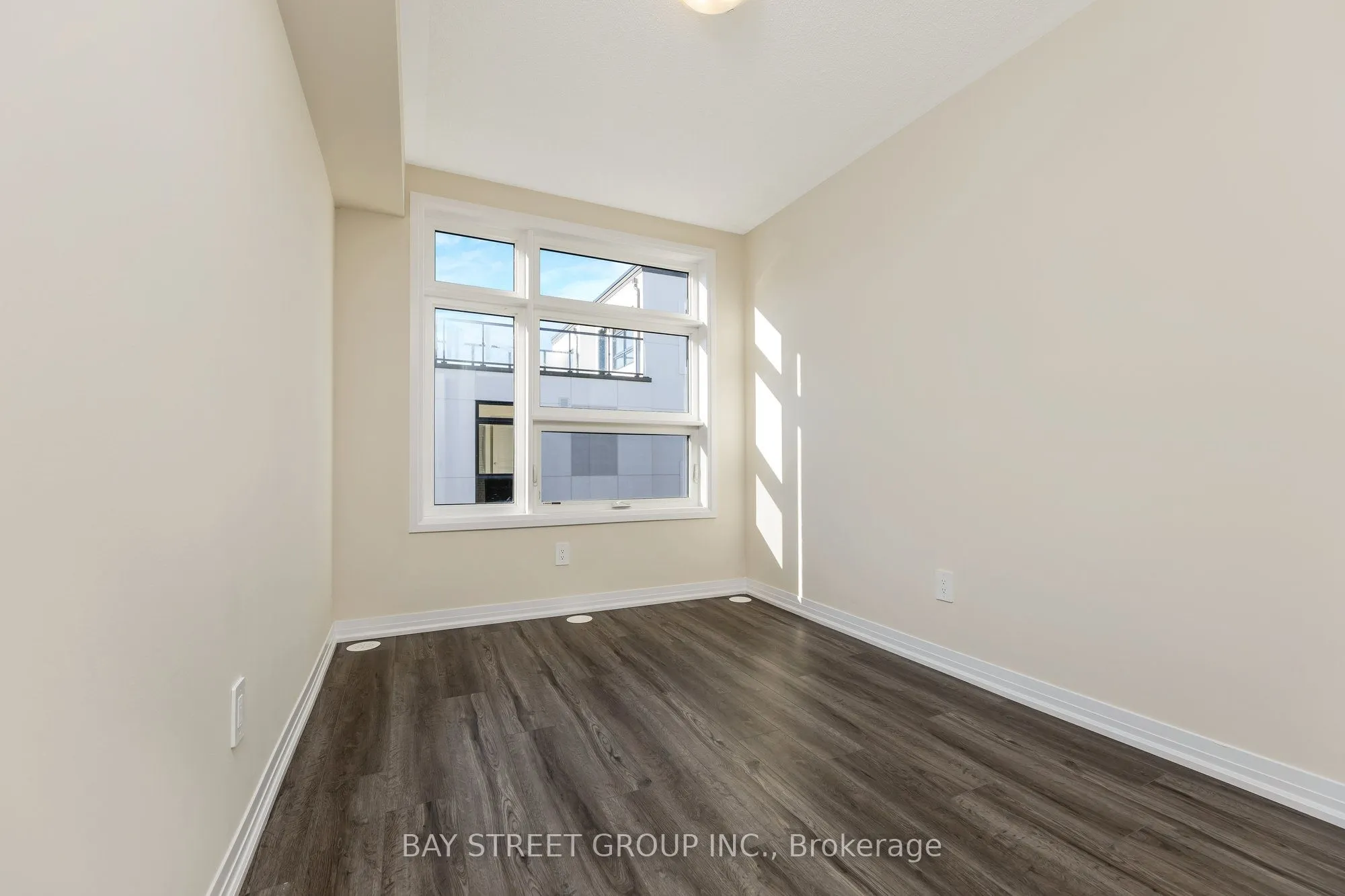 1573 Rose Way #111