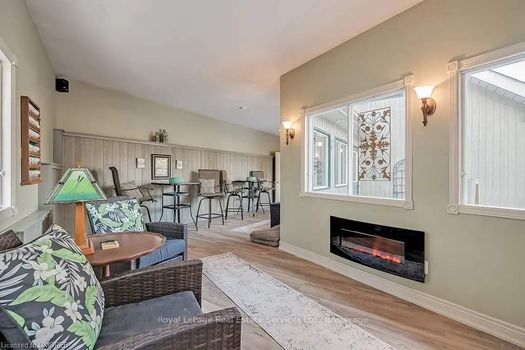 6 TURTLE LAKE Drive