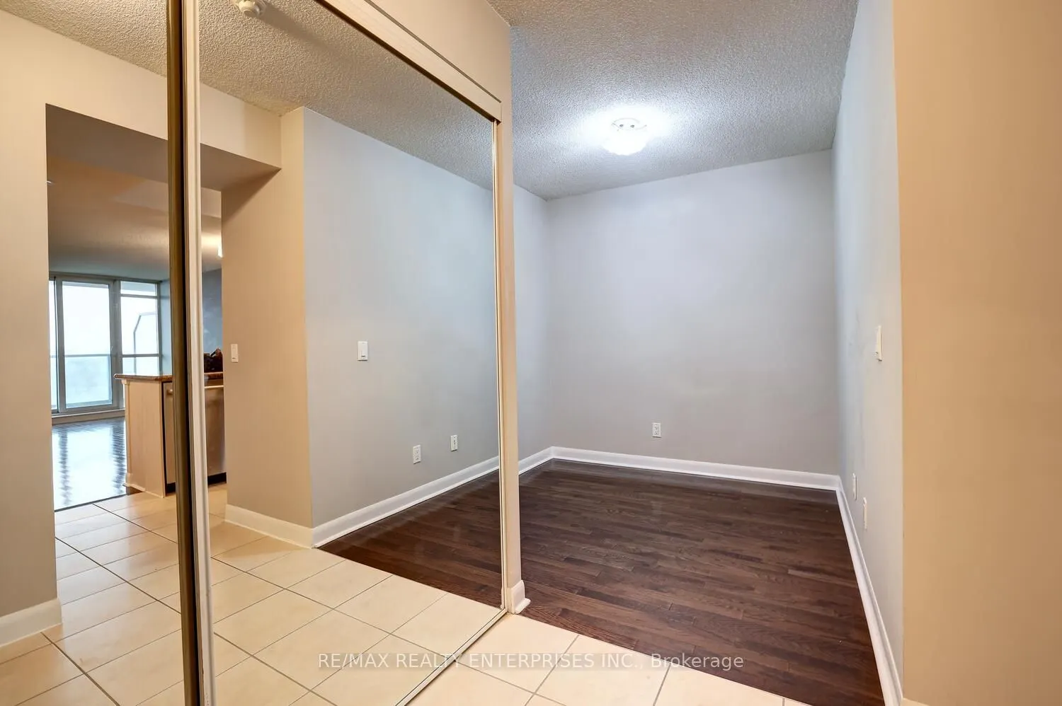 225 Sherway Gardens Road #1001