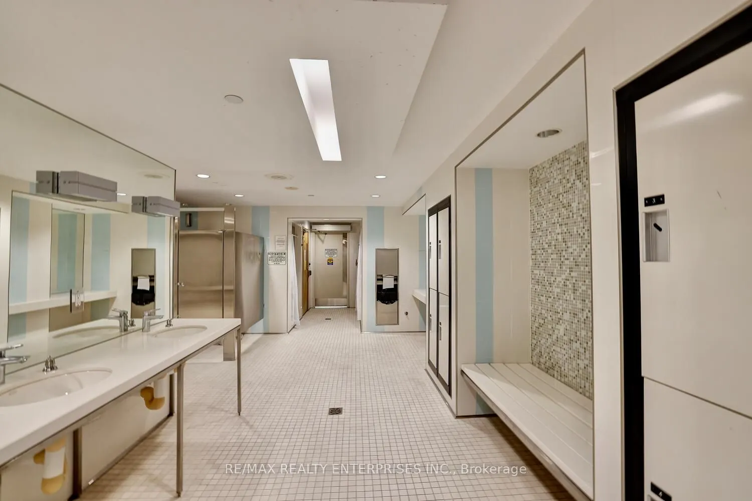 225 Sherway Gardens Road #1001