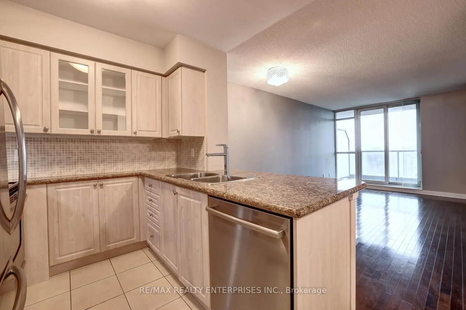 225 Sherway Gardens Road #1001