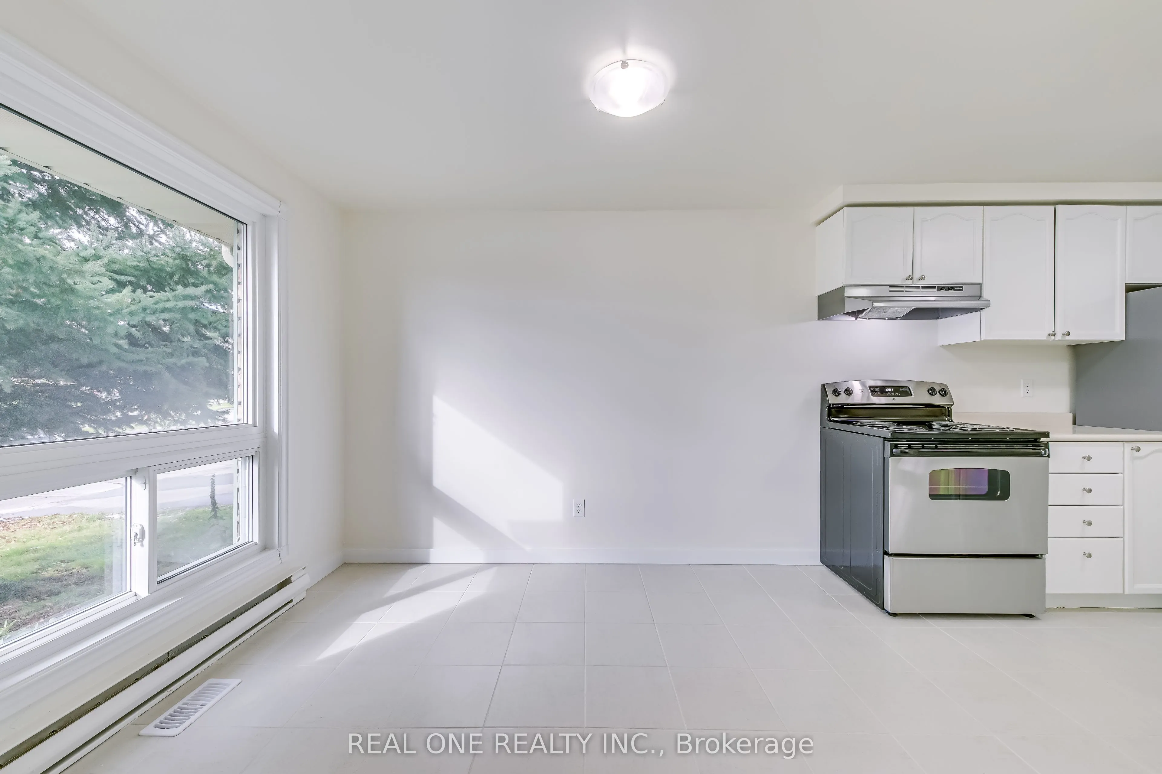32 Danville Avenue