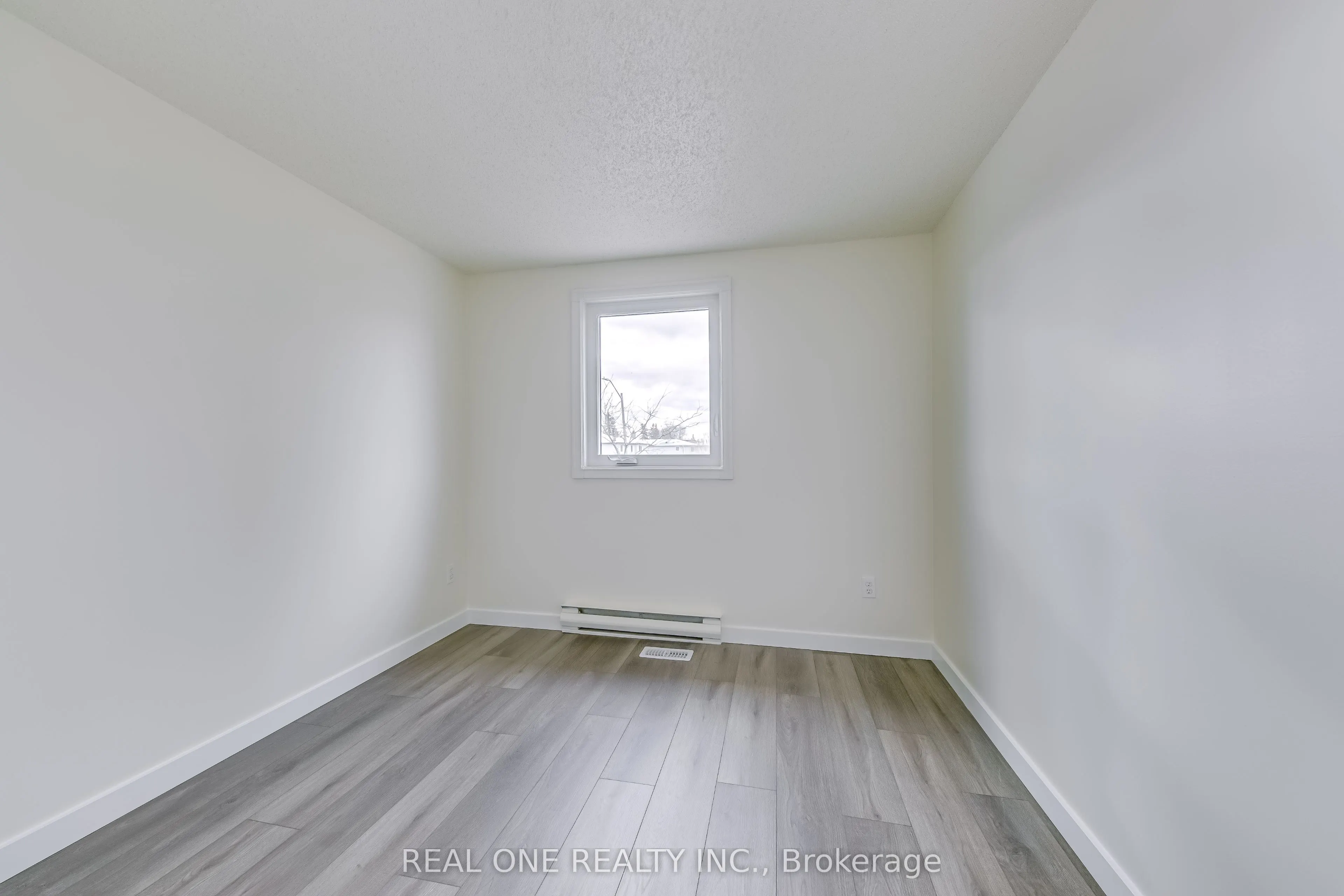 32 Danville Avenue