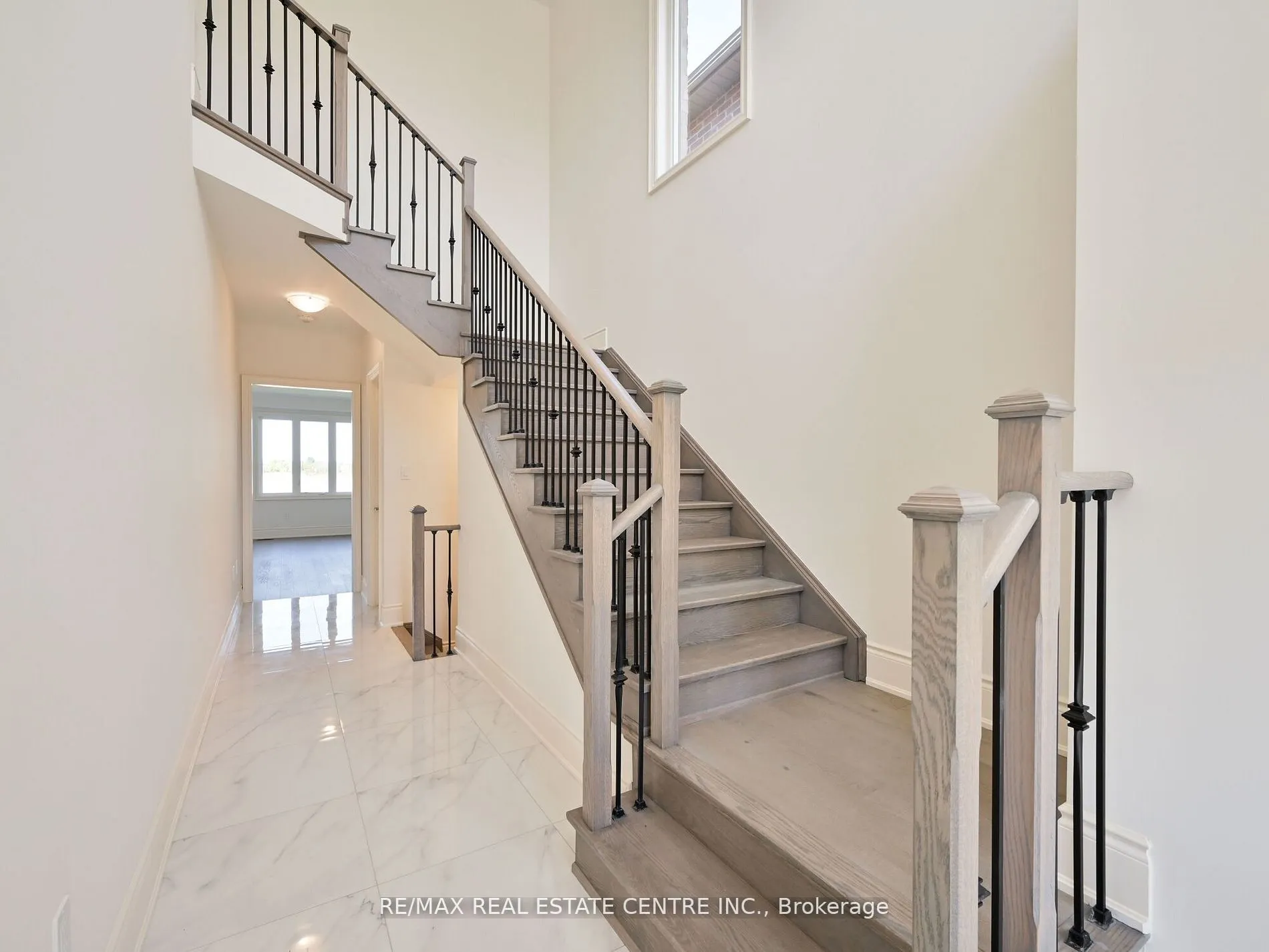 1555 Severn Drive
