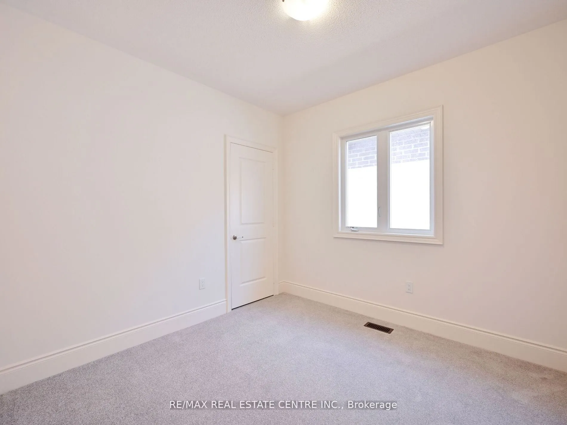 1555 Severn Drive