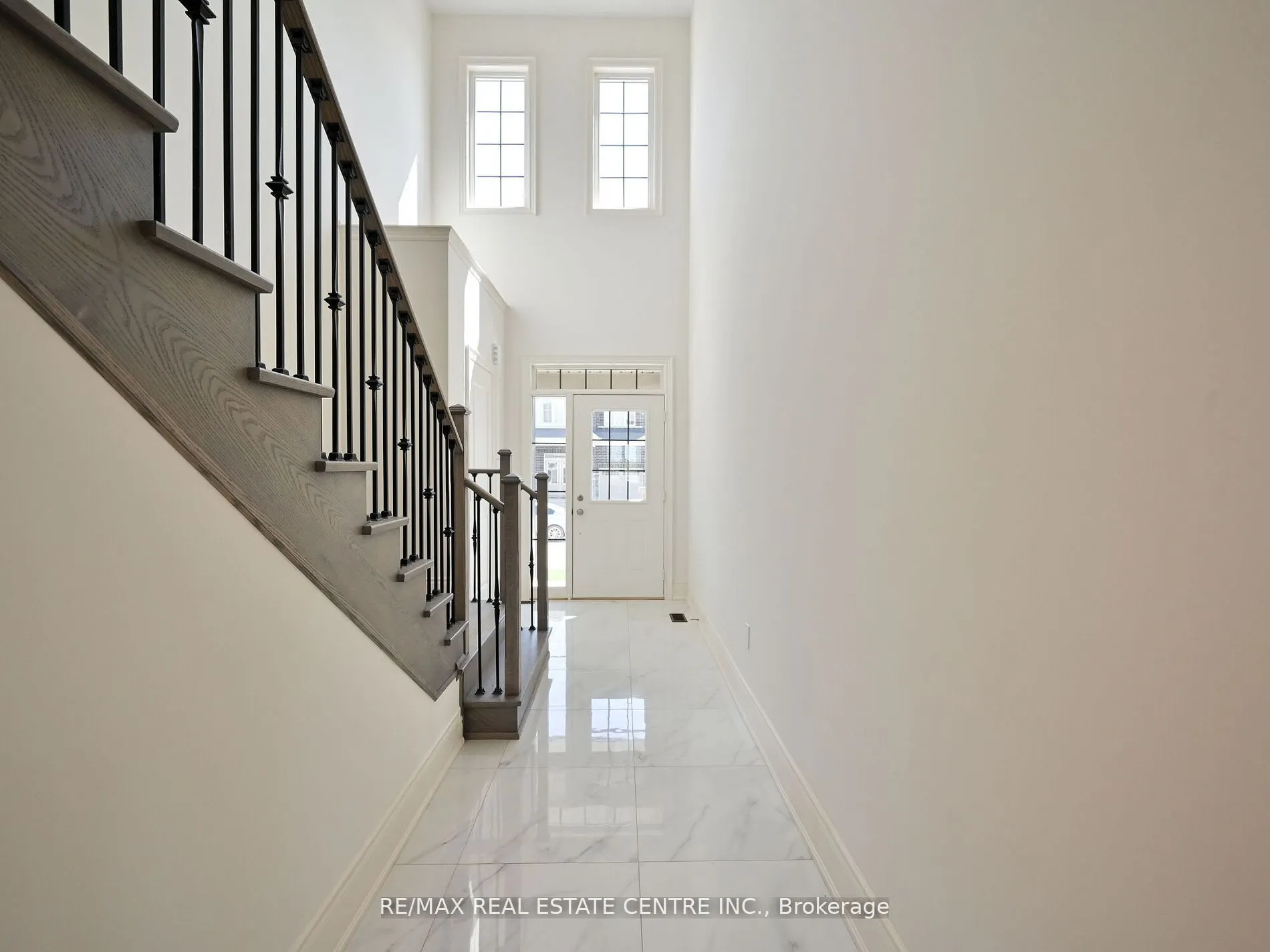 1555 Severn Drive